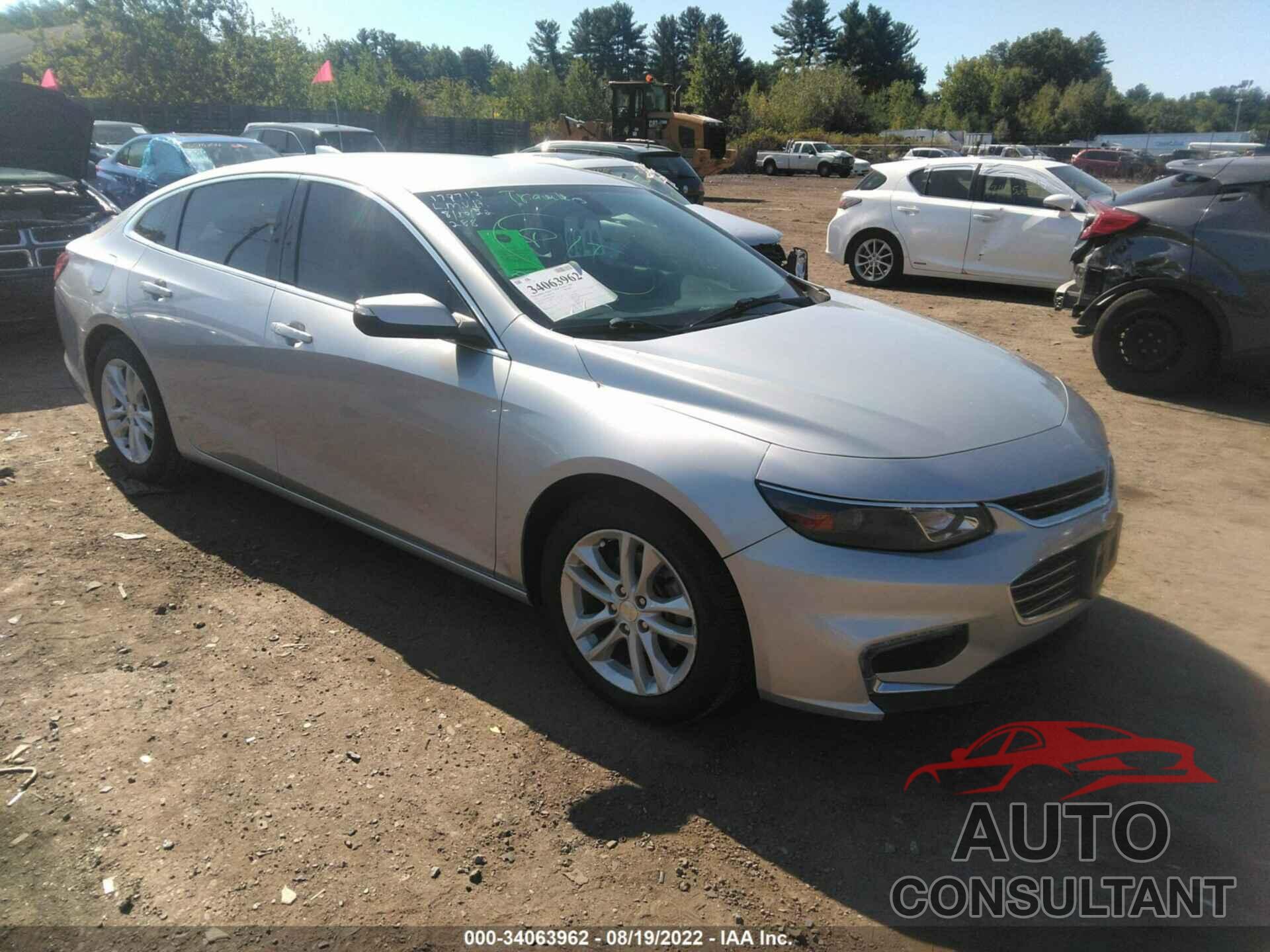 CHEVROLET MALIBU 2017 - 1G1ZE5ST4HF129518
