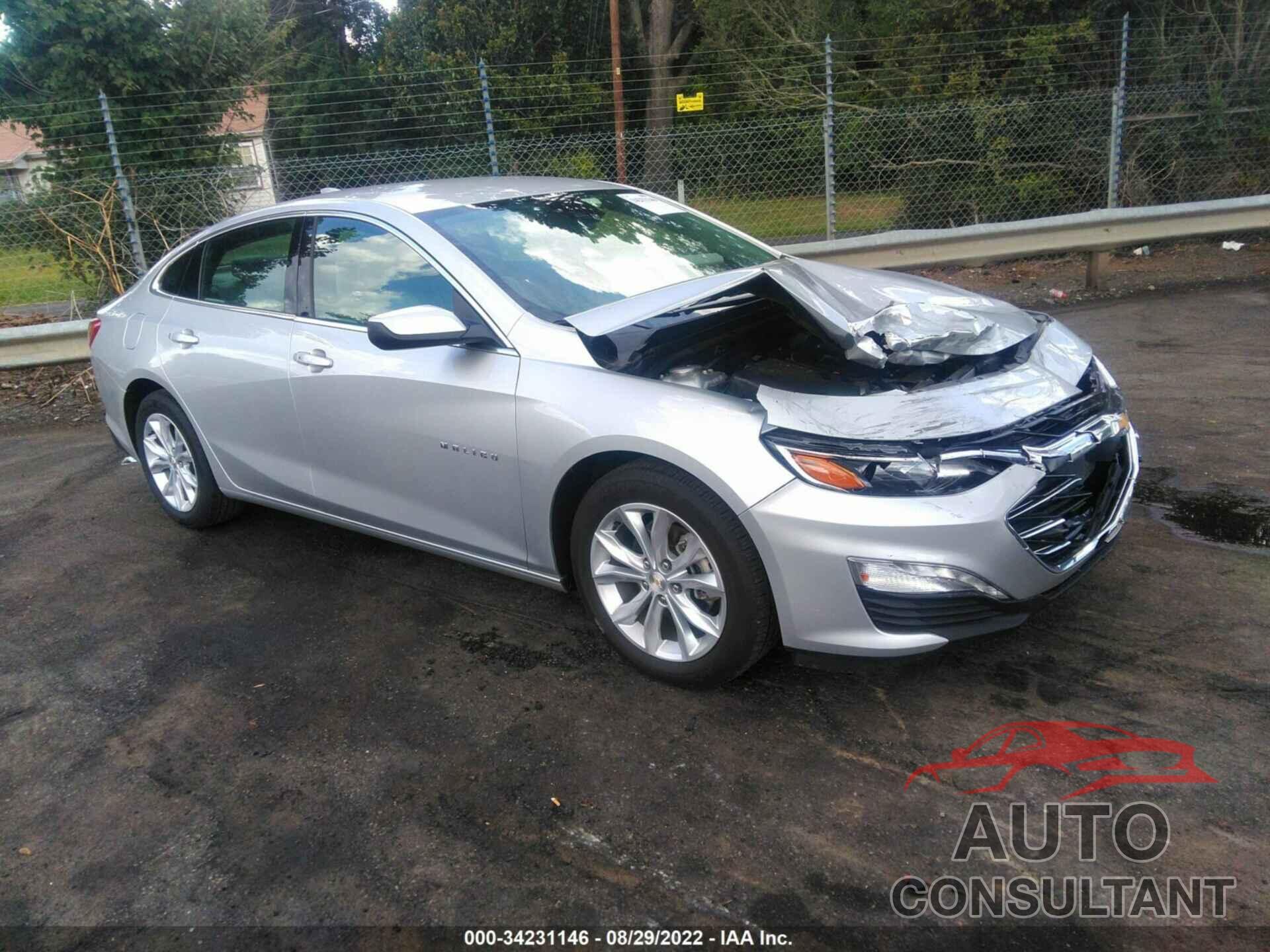 CHEVROLET MALIBU 2021 - 1G1ZD5ST3MF013563