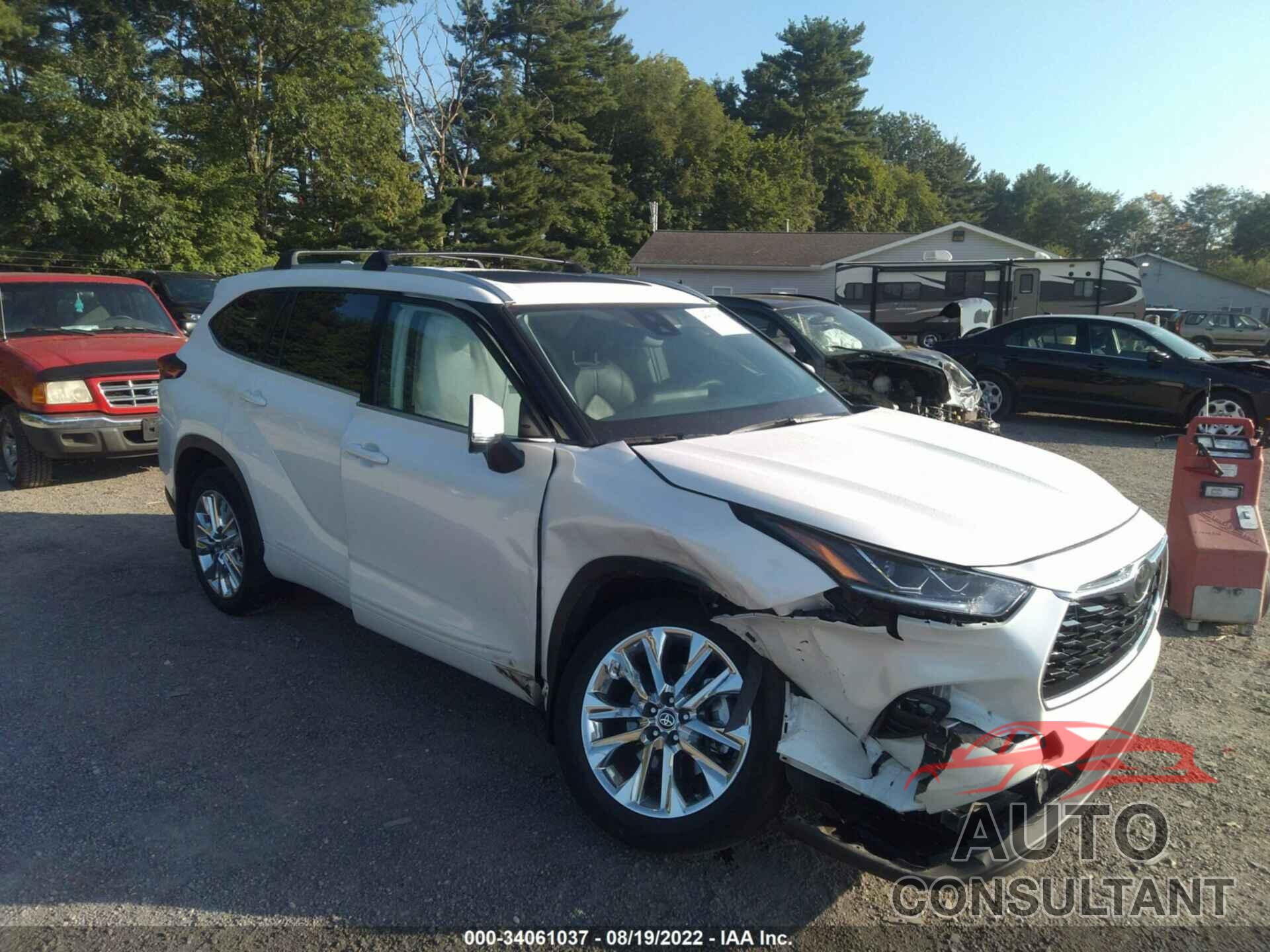 TOYOTA HIGHLANDER 2020 - 5TDDZRBH1LS052012
