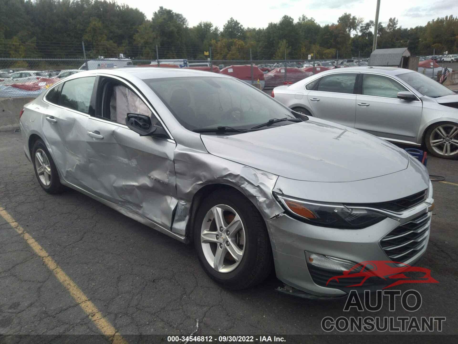 CHEVROLET MALIBU 2020 - 1G1ZC5ST3LF141223