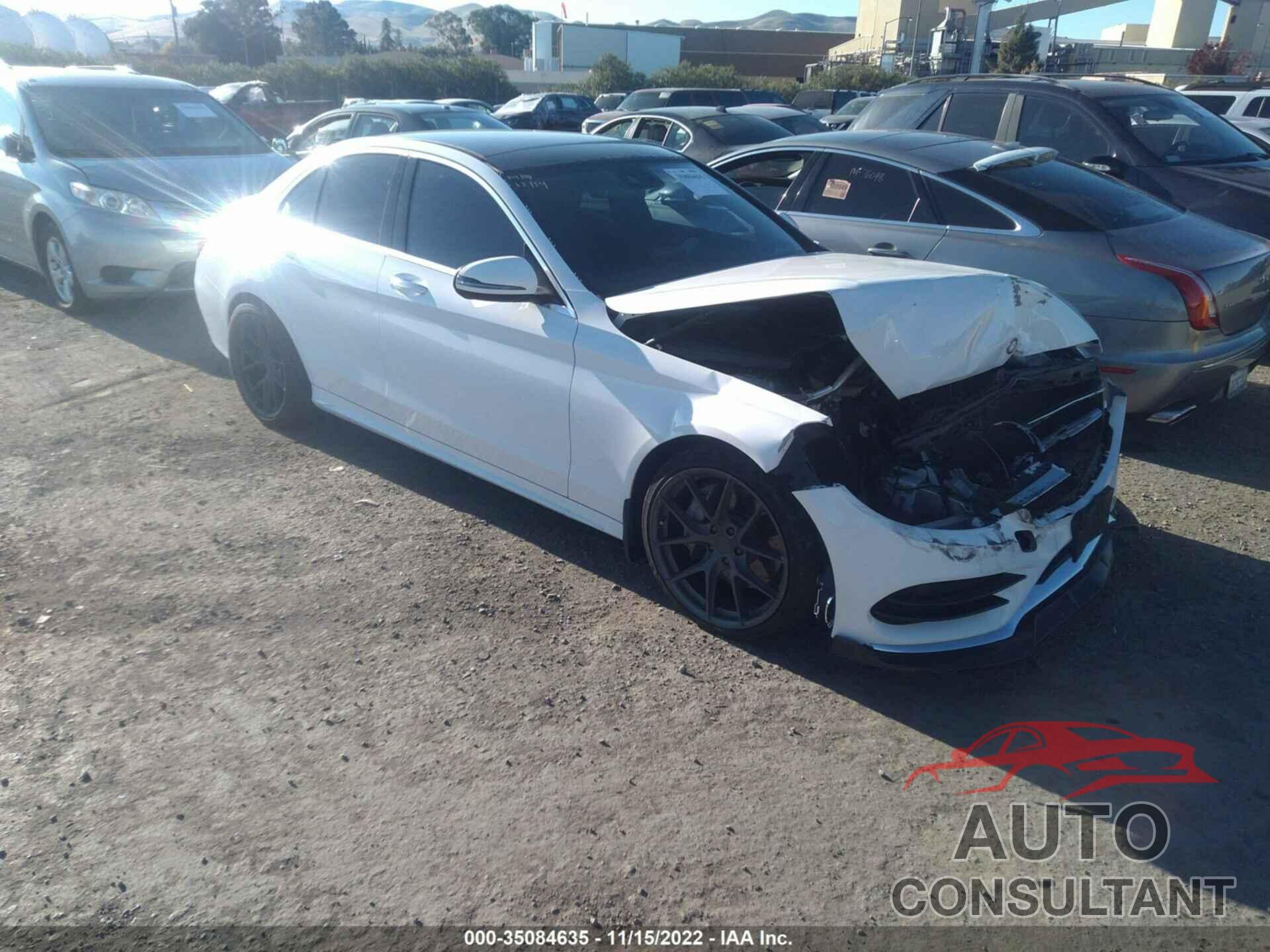 MERCEDES-BENZ C-CLASS 2016 - 55SWF4JB0GU127048