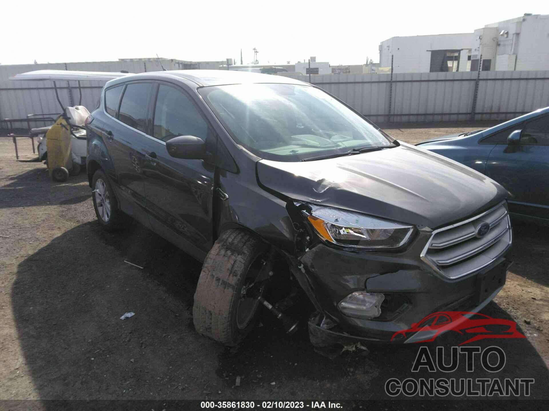 FORD ESCAPE 2019 - 1FMCU0GD2KUA36287