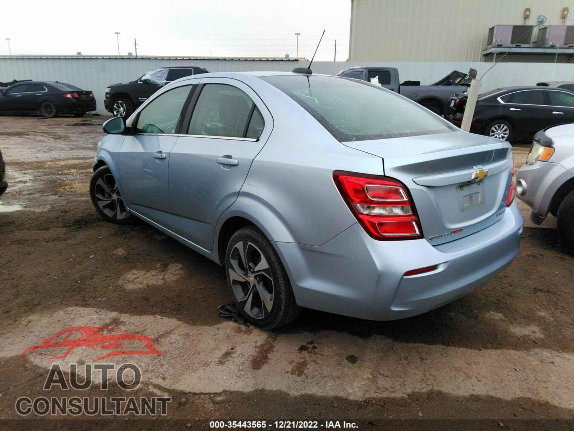 CHEVROLET SONIC 2017 - 1G1JF5SB9H4116115