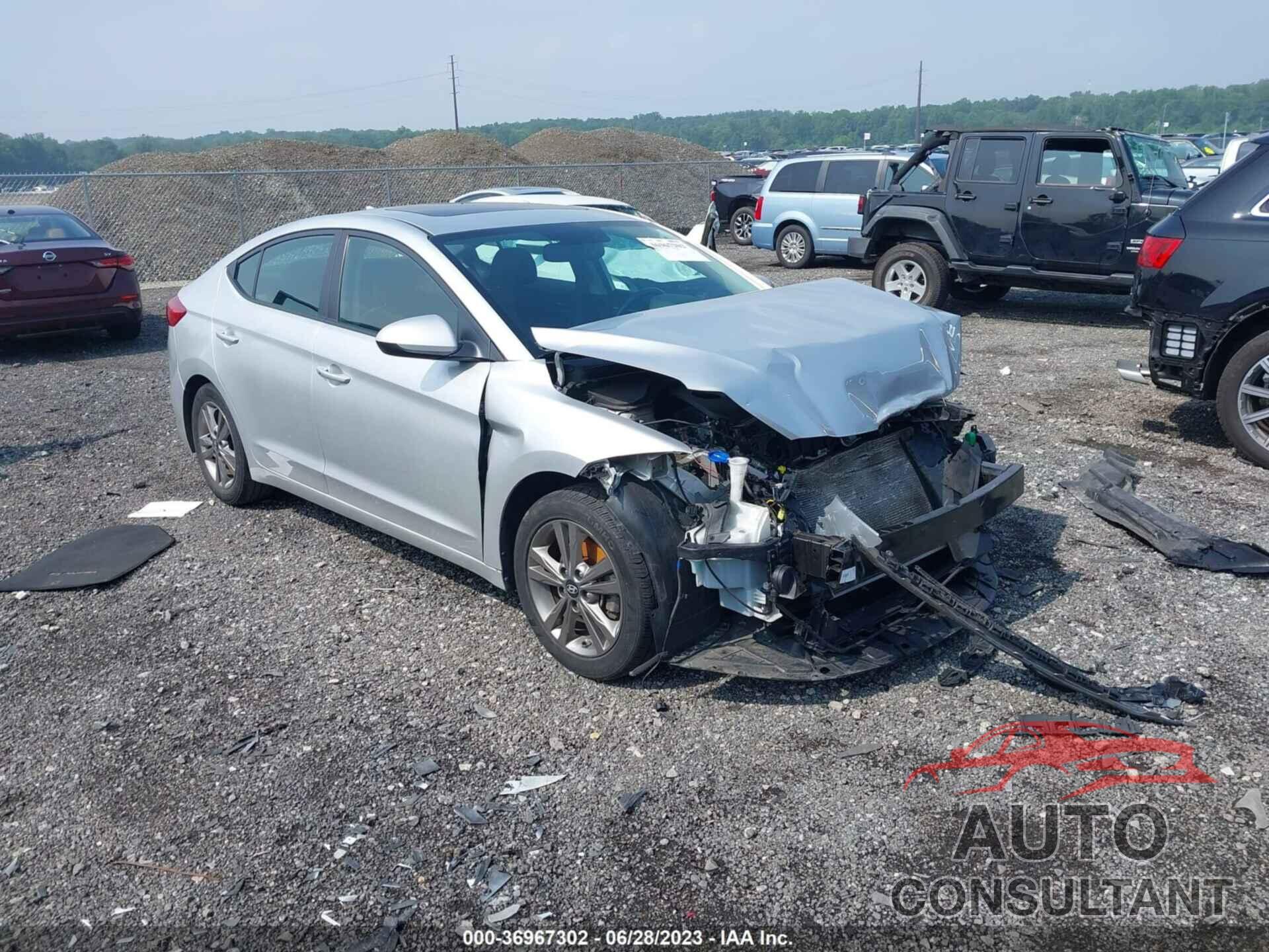 HYUNDAI ELANTRA 2018 - 5NPD84LFXJH383628