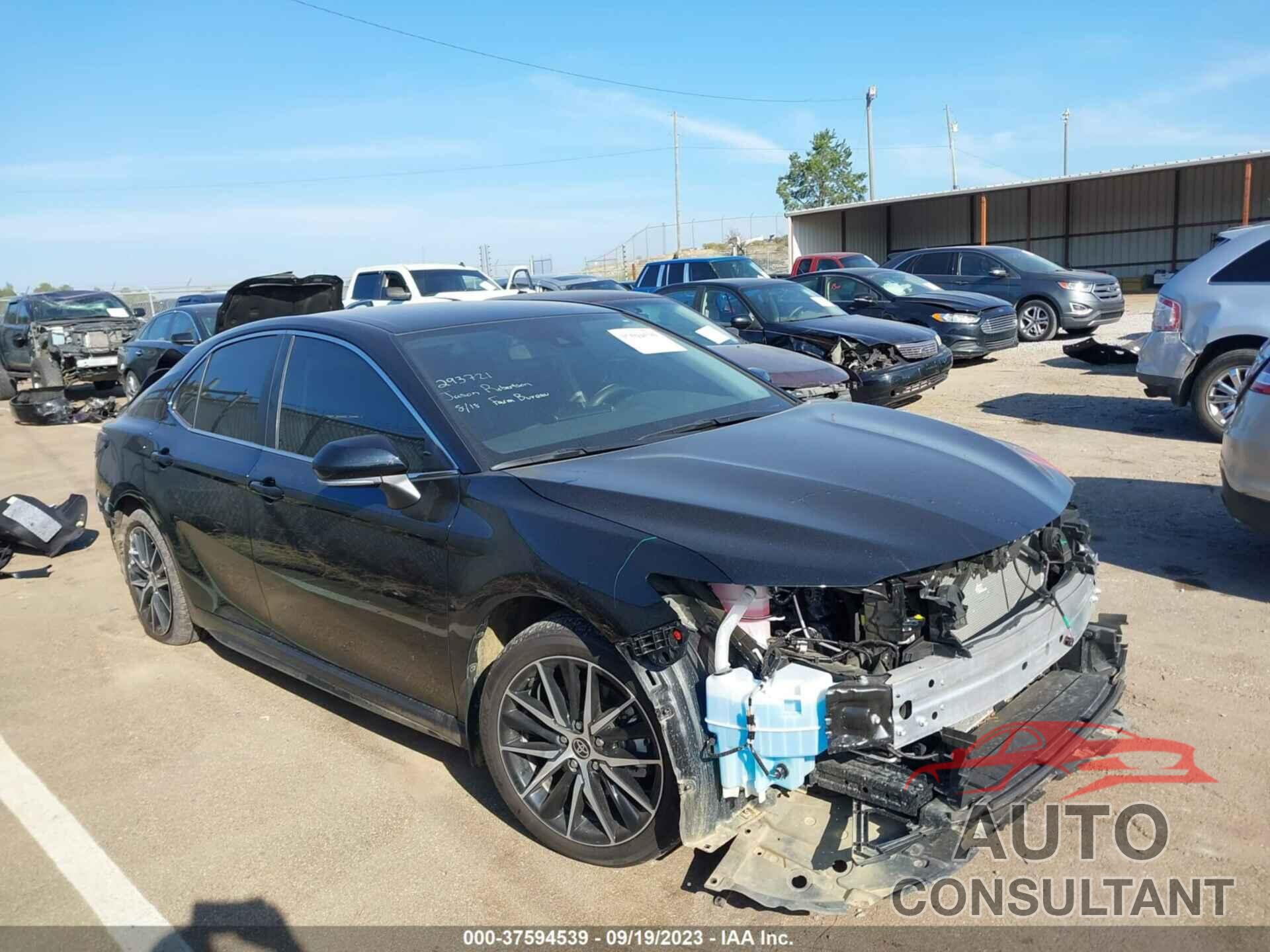 TOYOTA CAMRY 2023 - 4T1G11AK9PU756782