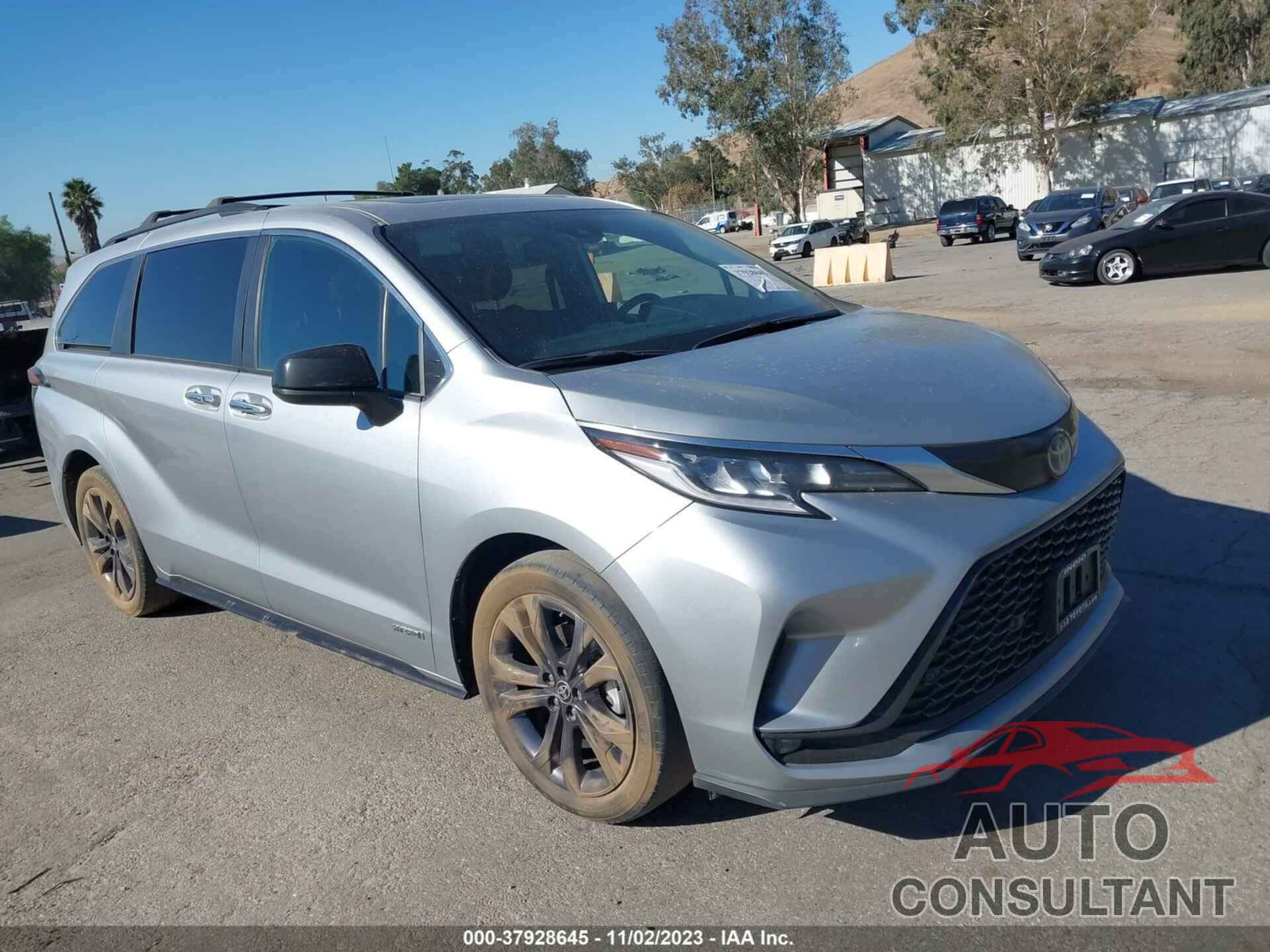 TOYOTA SIENNA 2021 - 5TDDRKEC6MS066965