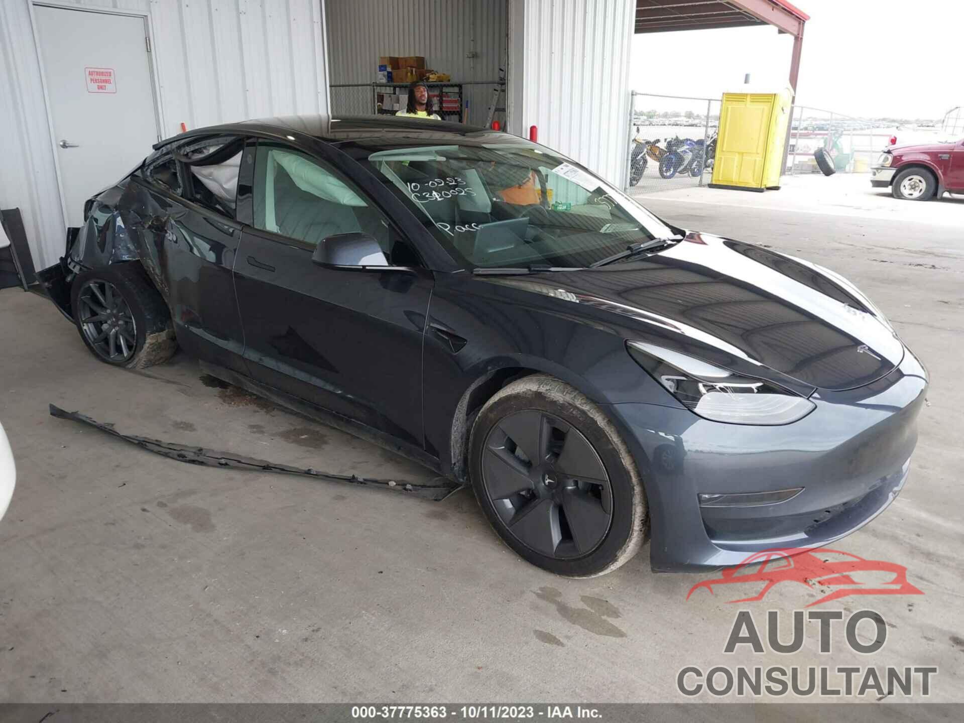 TESLA MODEL 3 2022 - 5YJ3E1EB2NF273643