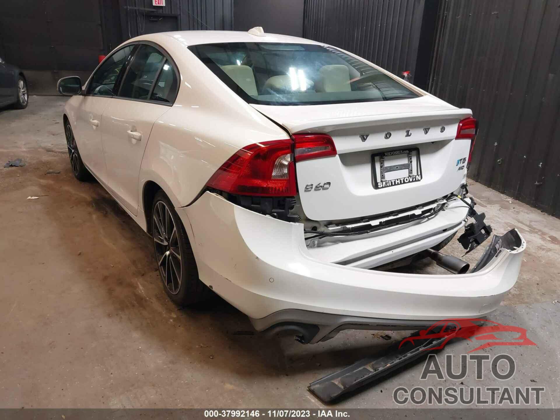 VOLVO S60 2017 - YV140MTL6H2431290