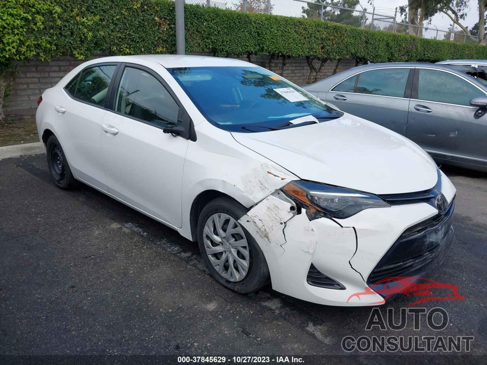 TOYOTA COROLLA 2018 - 2T1BURHE6JC109135