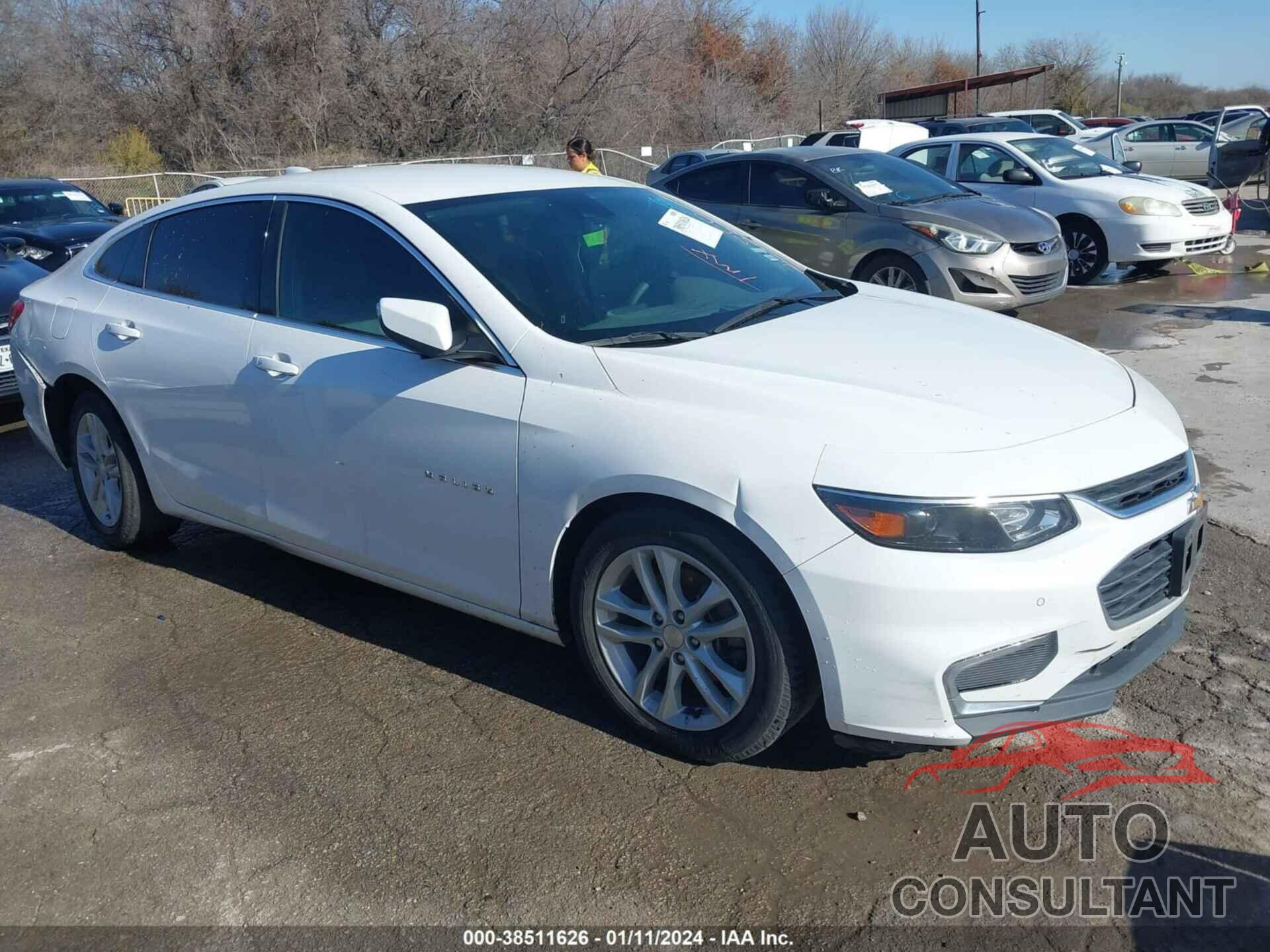 CHEVROLET MALIBU 2018 - 1G1ZD5ST2JF201888