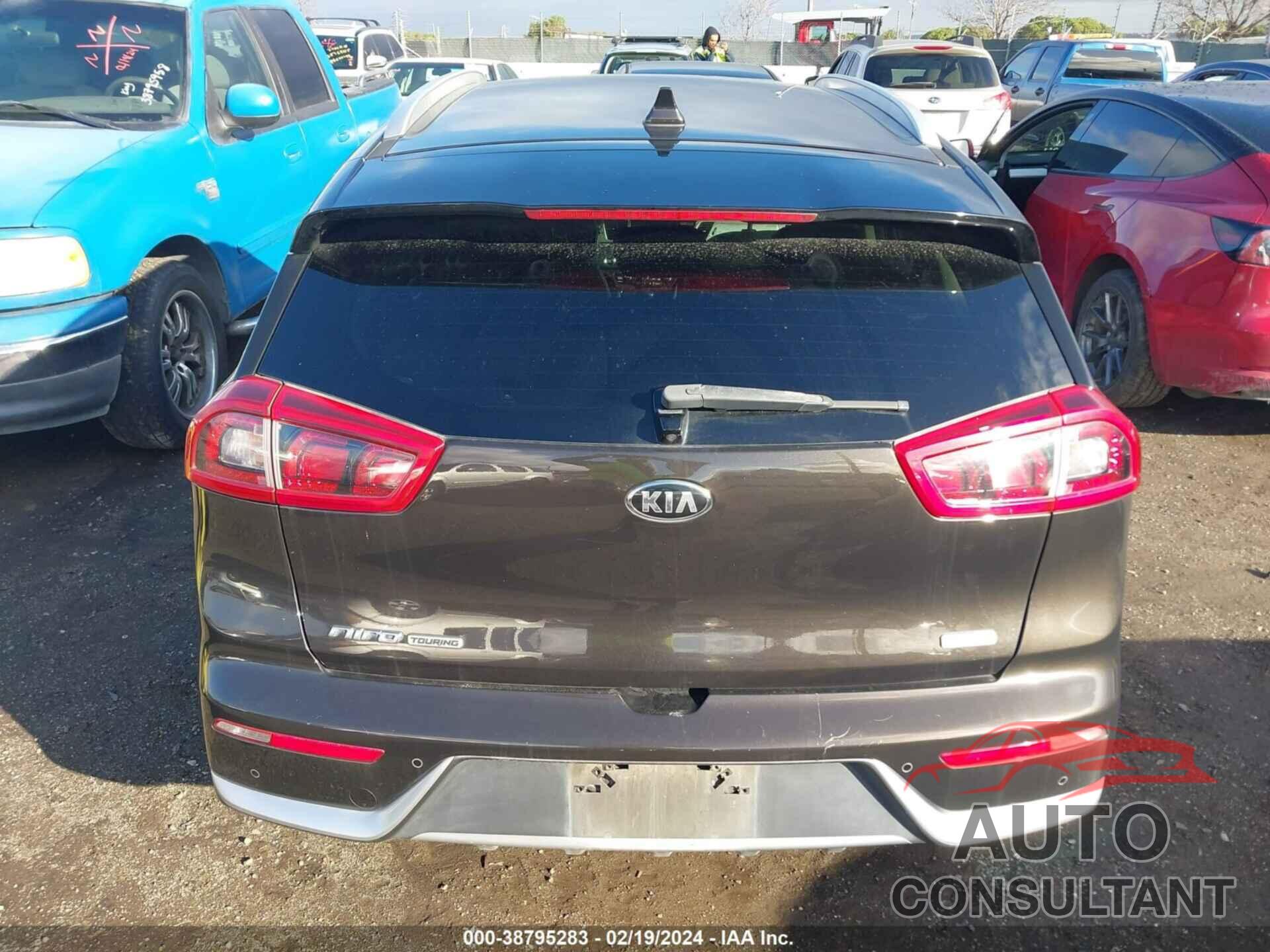 KIA NIRO 2017 - KNDCE3LC7H5052102