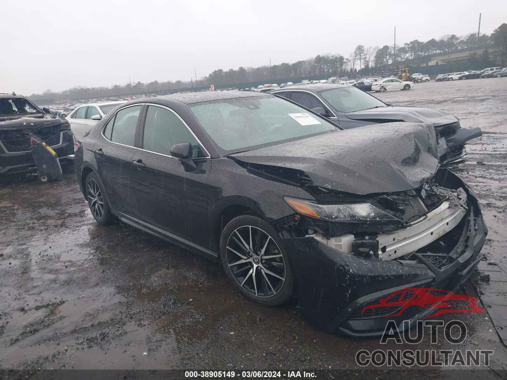 TOYOTA CAMRY 2022 - 4T1G11AK0NU672718