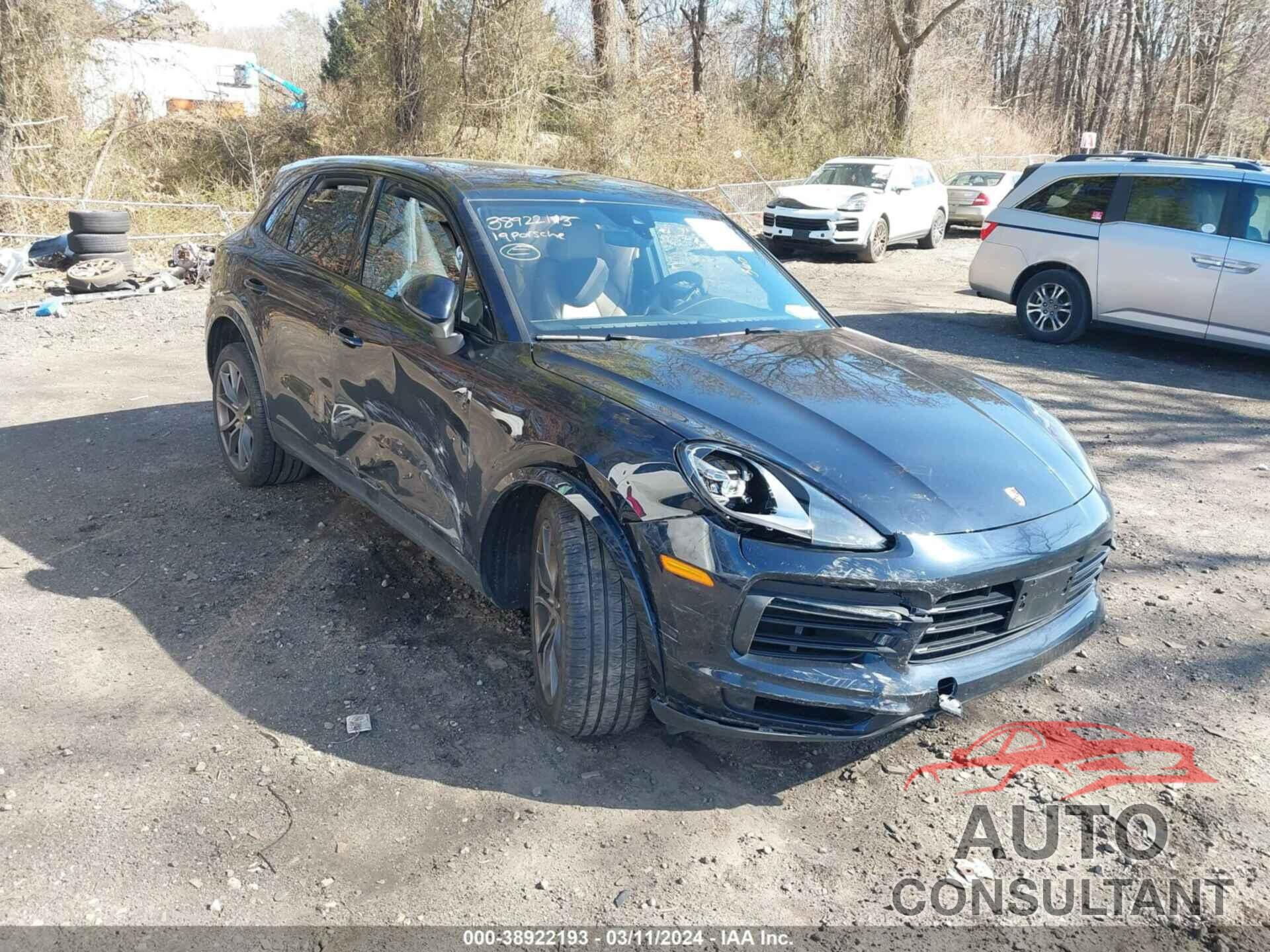 PORSCHE CAYENNE 2019 - WP1AA2AY5KDA06128