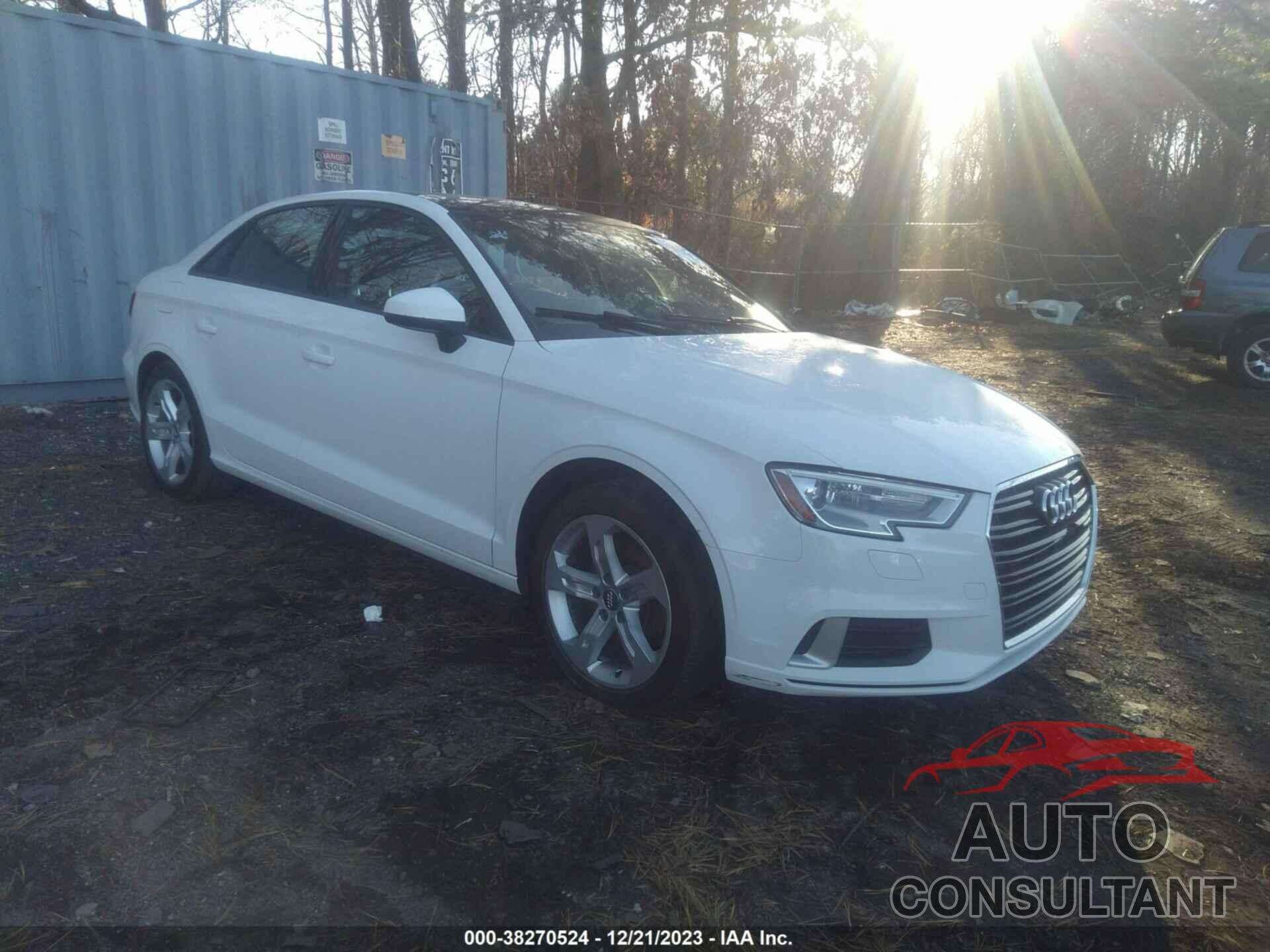 AUDI A3 2017 - WAUAUGFF8H1041654