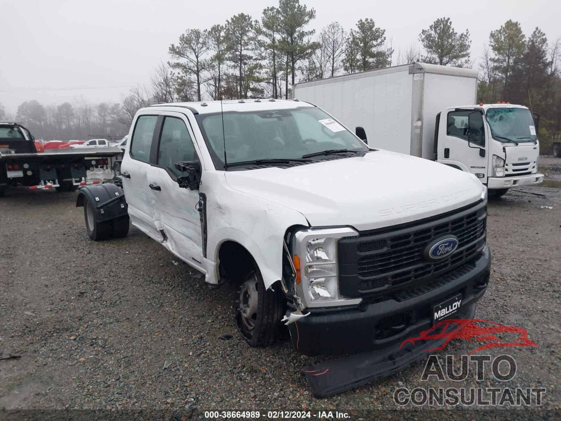 FORD F-350 CHASSIS 2023 - 1FD8W3HT7PED43415