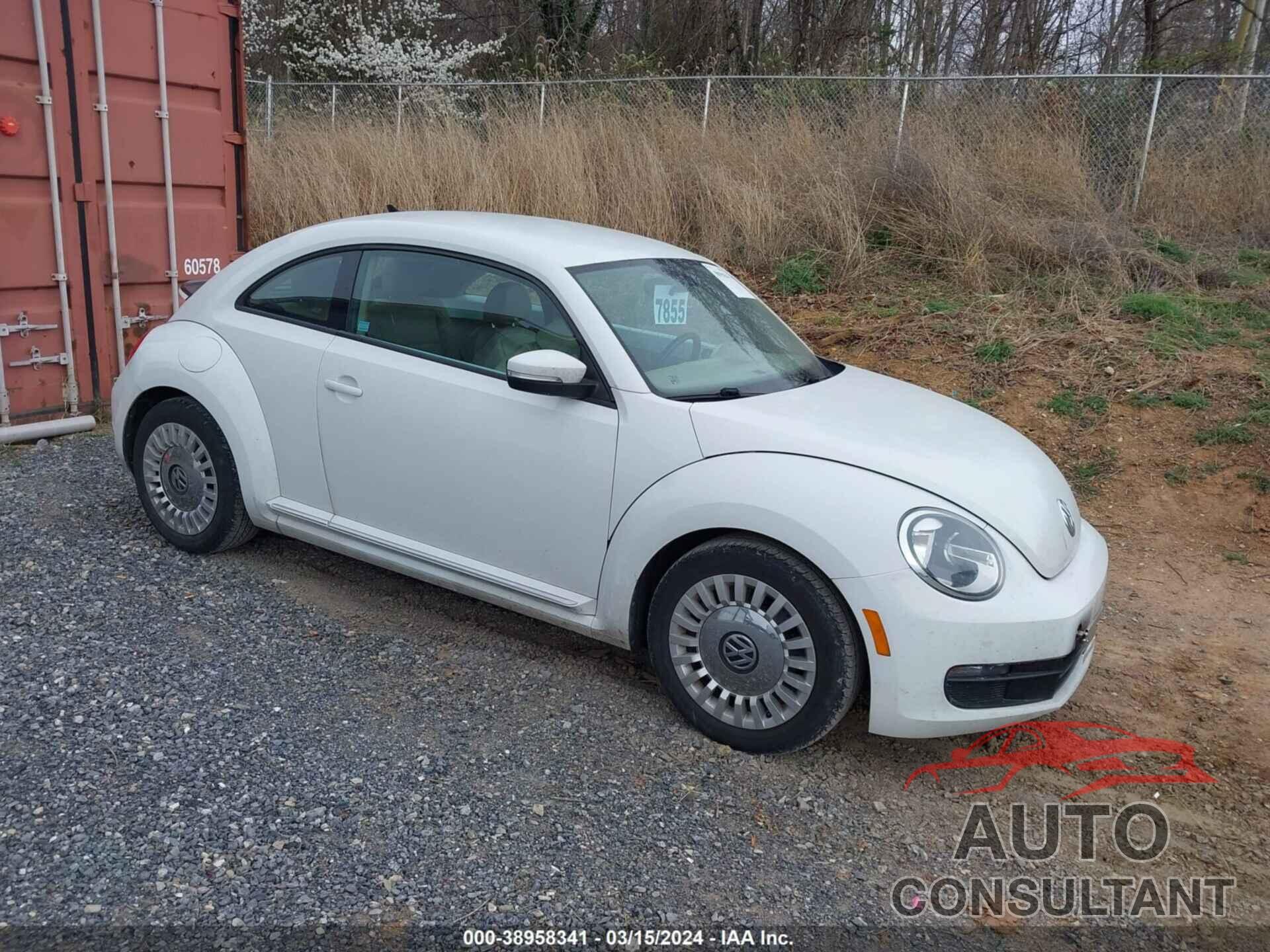 VOLKSWAGEN BEETLE 2016 - 3VWJ07AT0GM608384