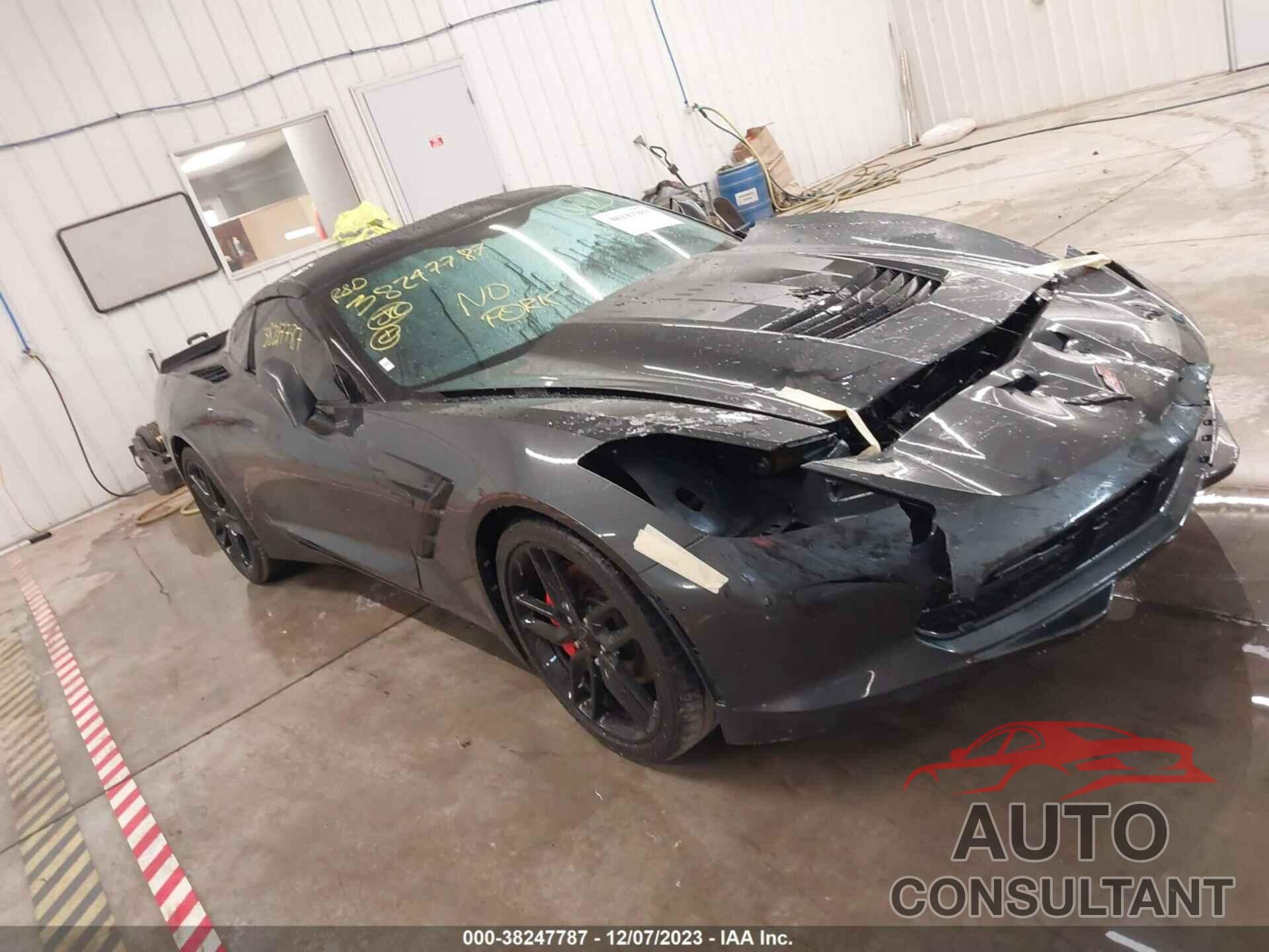 CHEVROLET CORVETTE 2018 - 1G1YB2D77J5106510