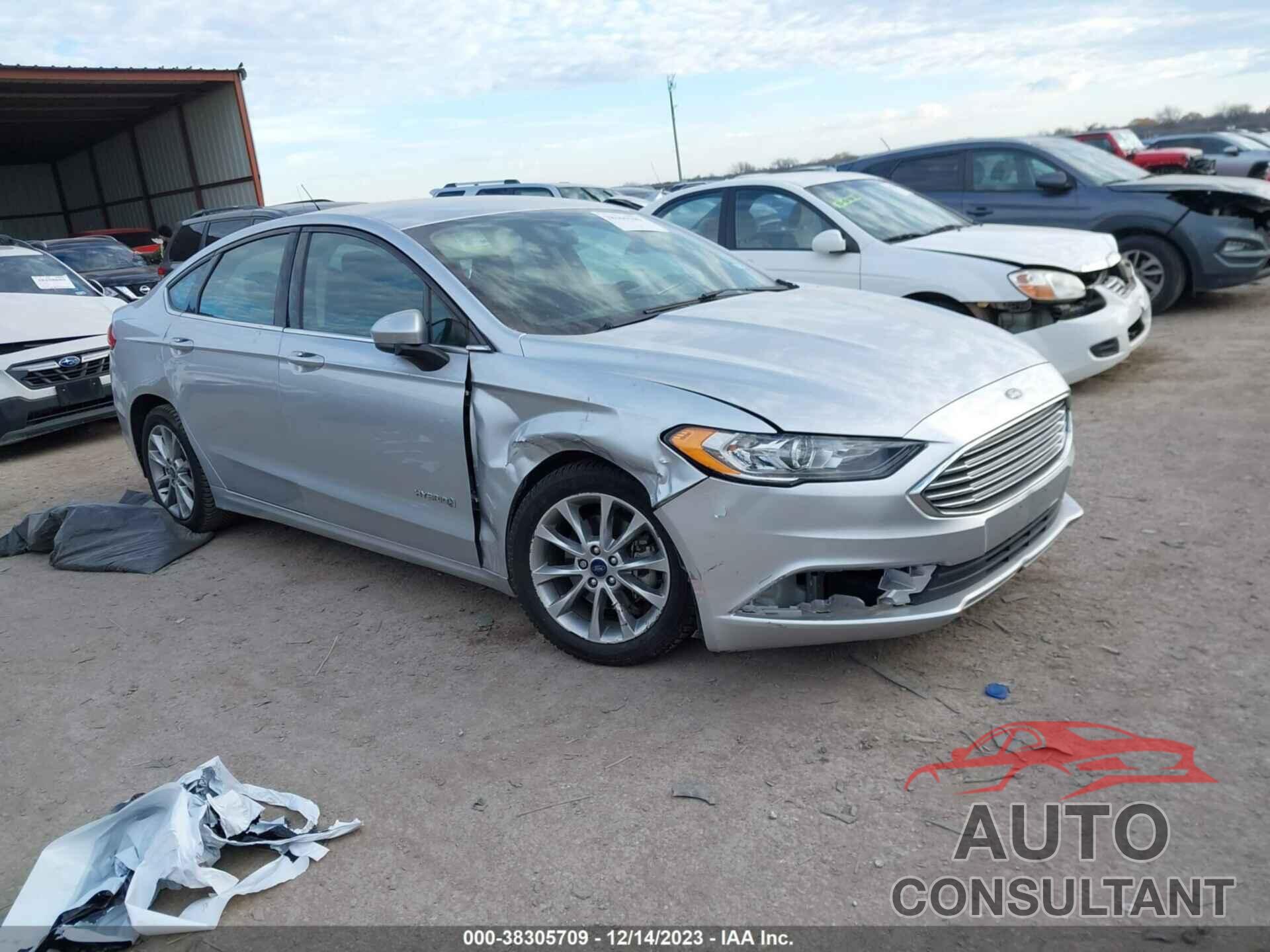 FORD FUSION HYBRID 2017 - 3FA6P0LU8HR258403