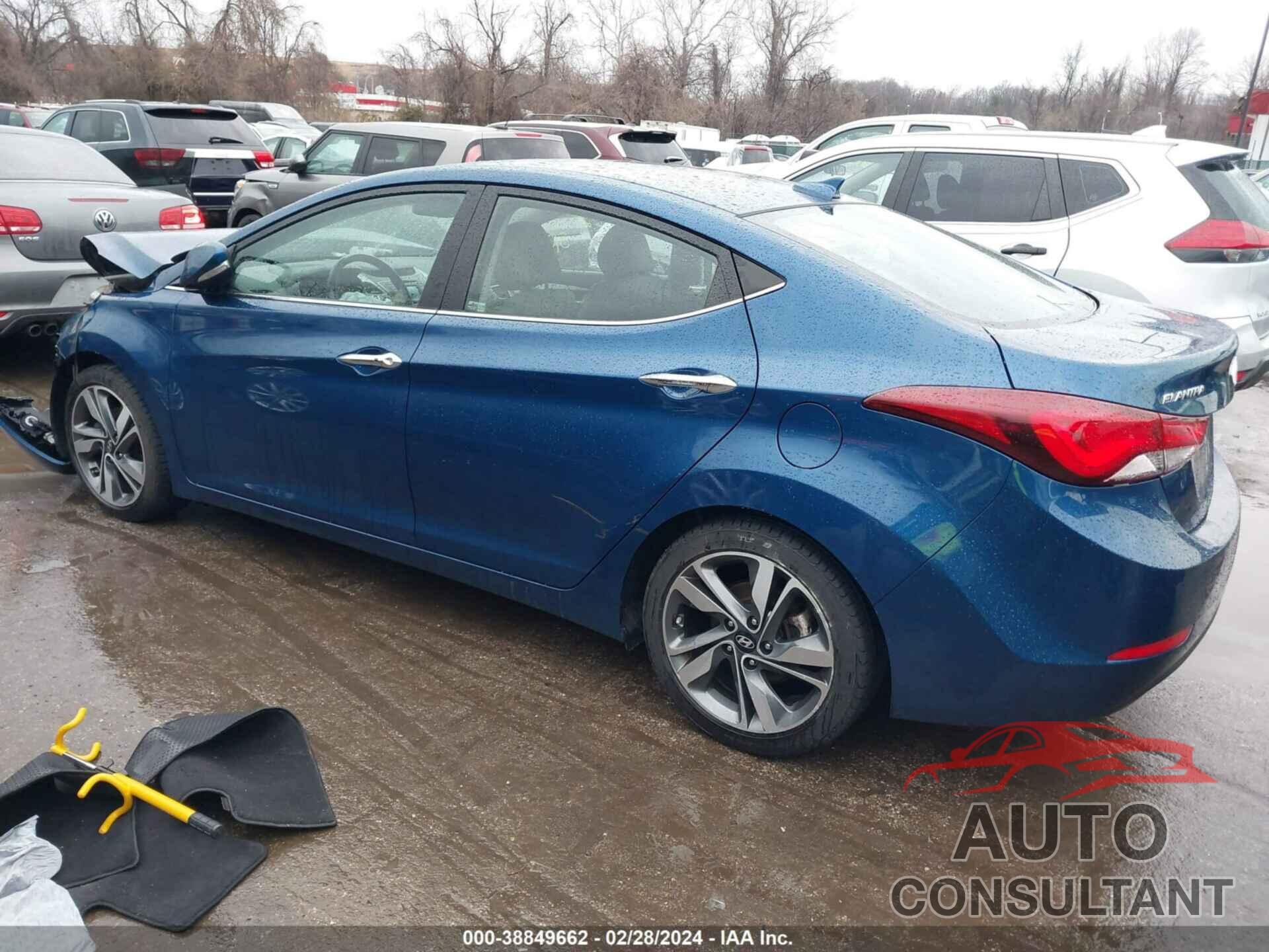 HYUNDAI ELANTRA 2016 - KMHDH4AE7GU567381