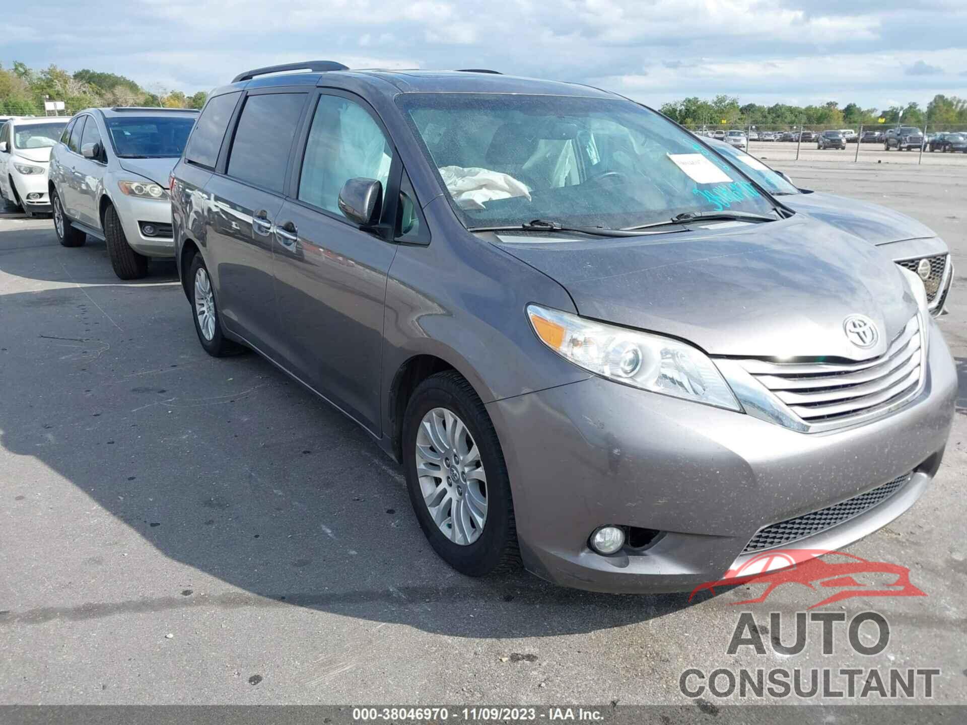 TOYOTA SIENNA 2016 - 5TDYK3DC0GS718481