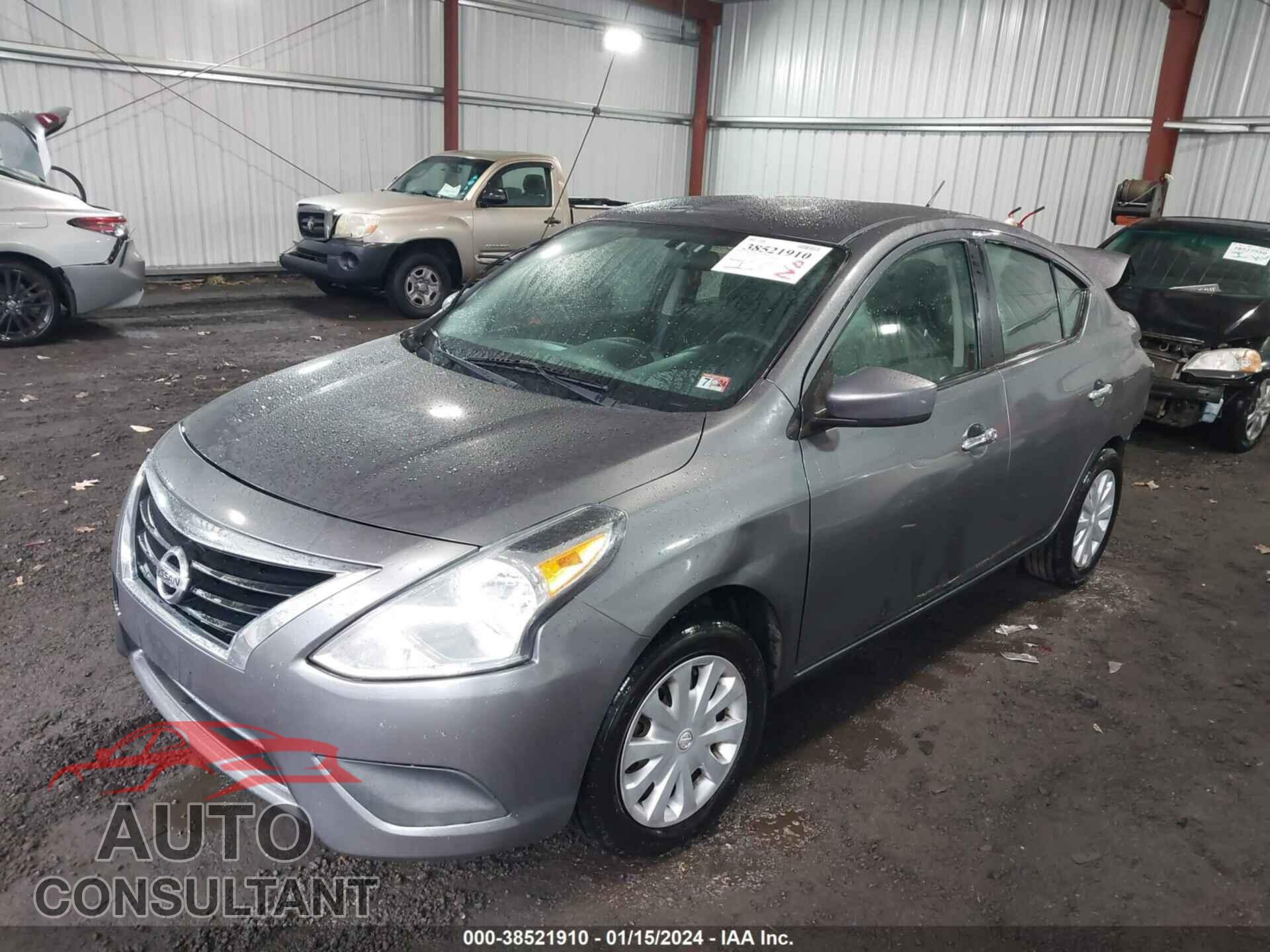 NISSAN VERSA 2017 - 3N1CN7AP3HL841590