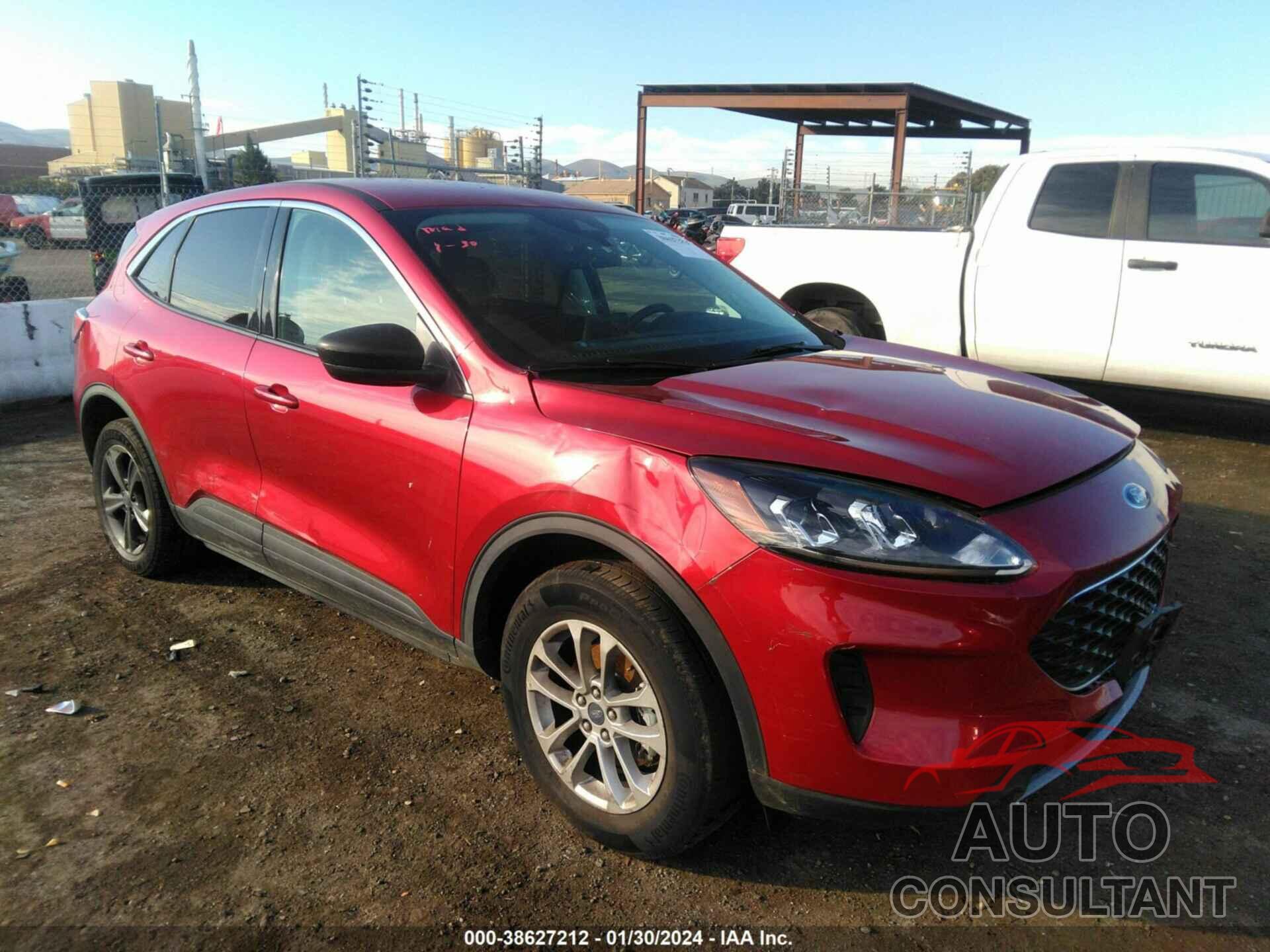 FORD ESCAPE 2022 - 1FMCU9BZ5NUA70932