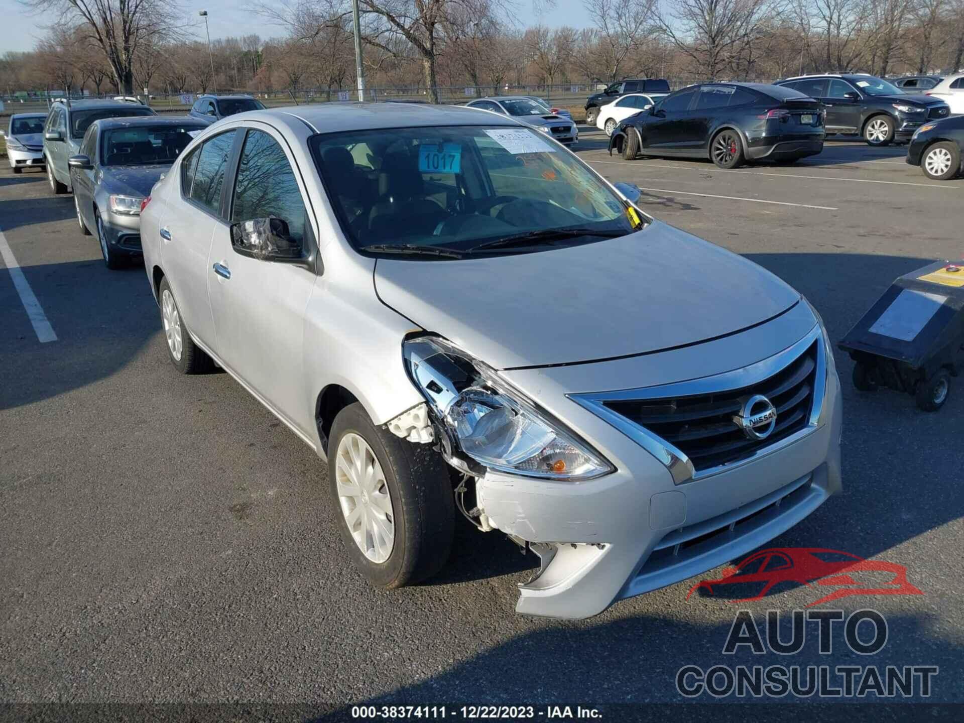 NISSAN VERSA 2019 - 3N1CN7AP4KL862763