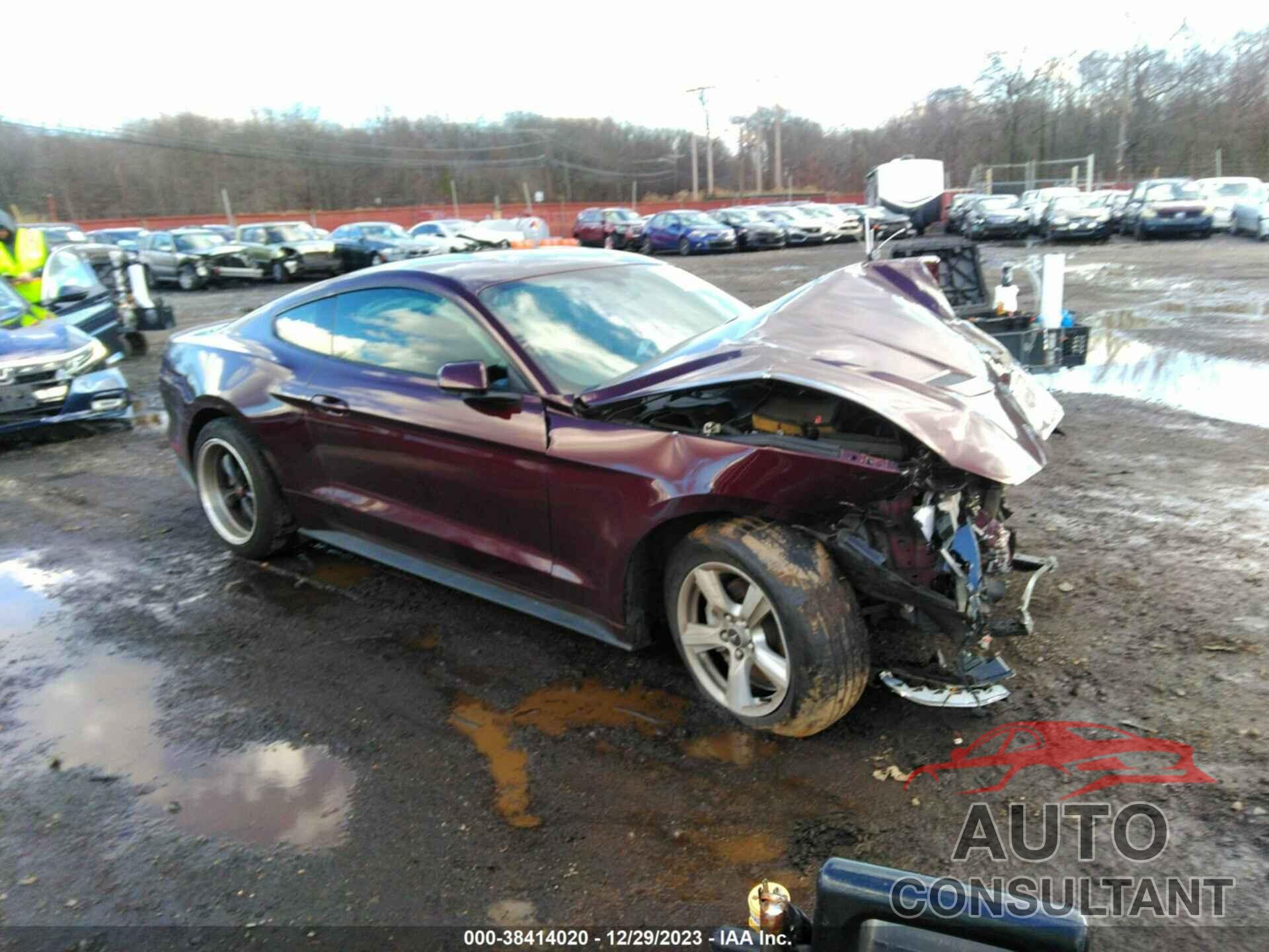 FORD MUSTANG 2018 - 1FA6P8TH2J5122634