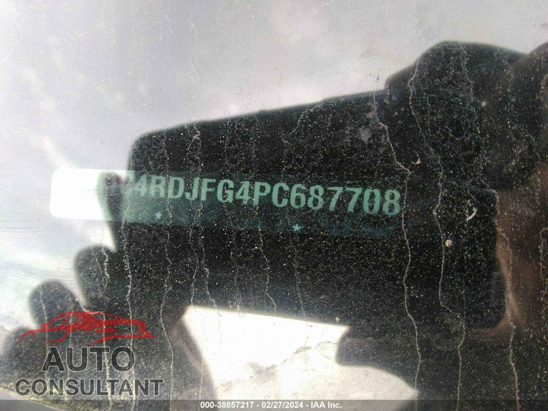 DODGE DURANGO 2023 - 1C4RDJFG4PC687708