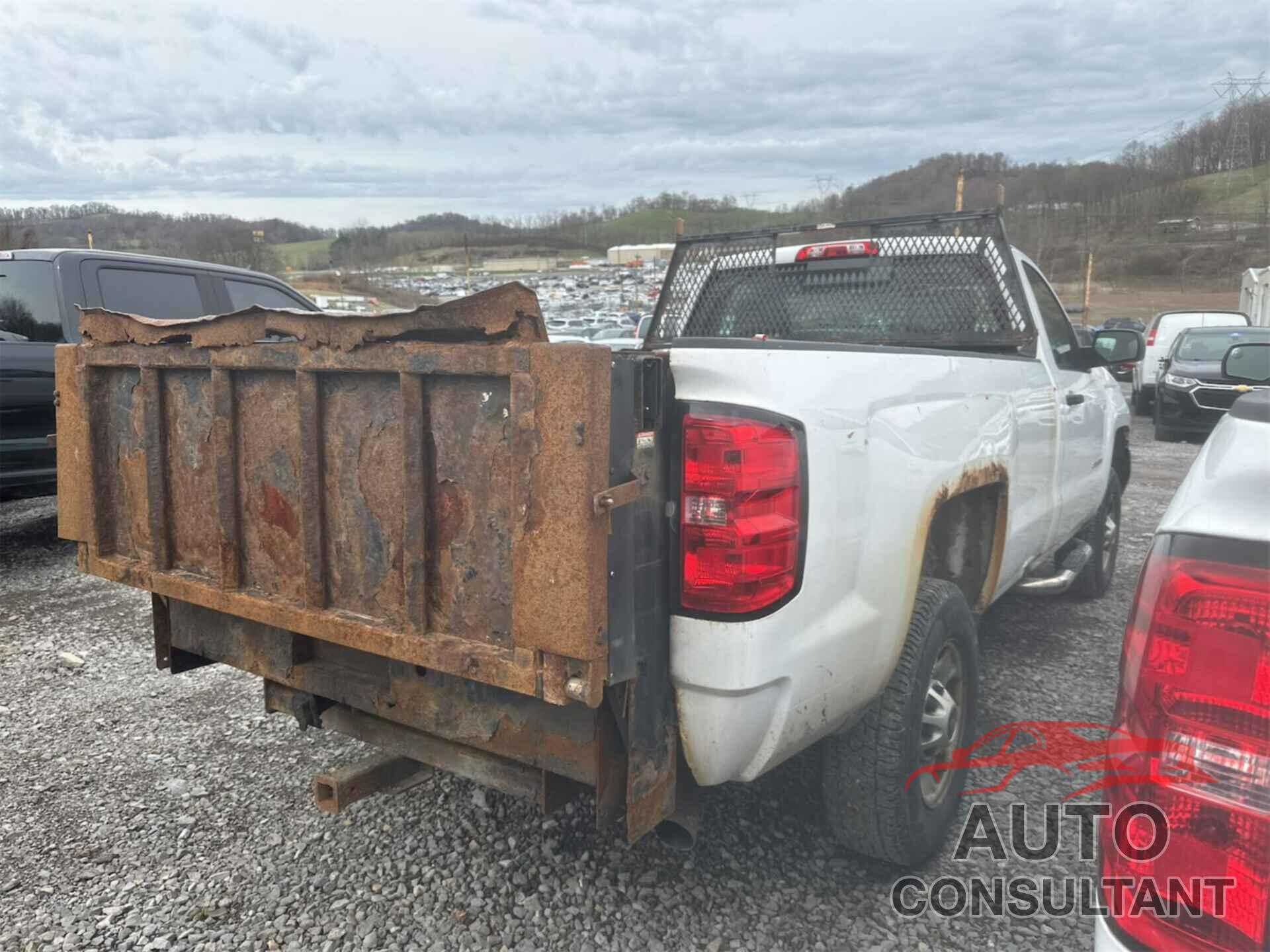 CHEVROLET SILVERADO 2016 - 1GC0KUEG7GZ255225