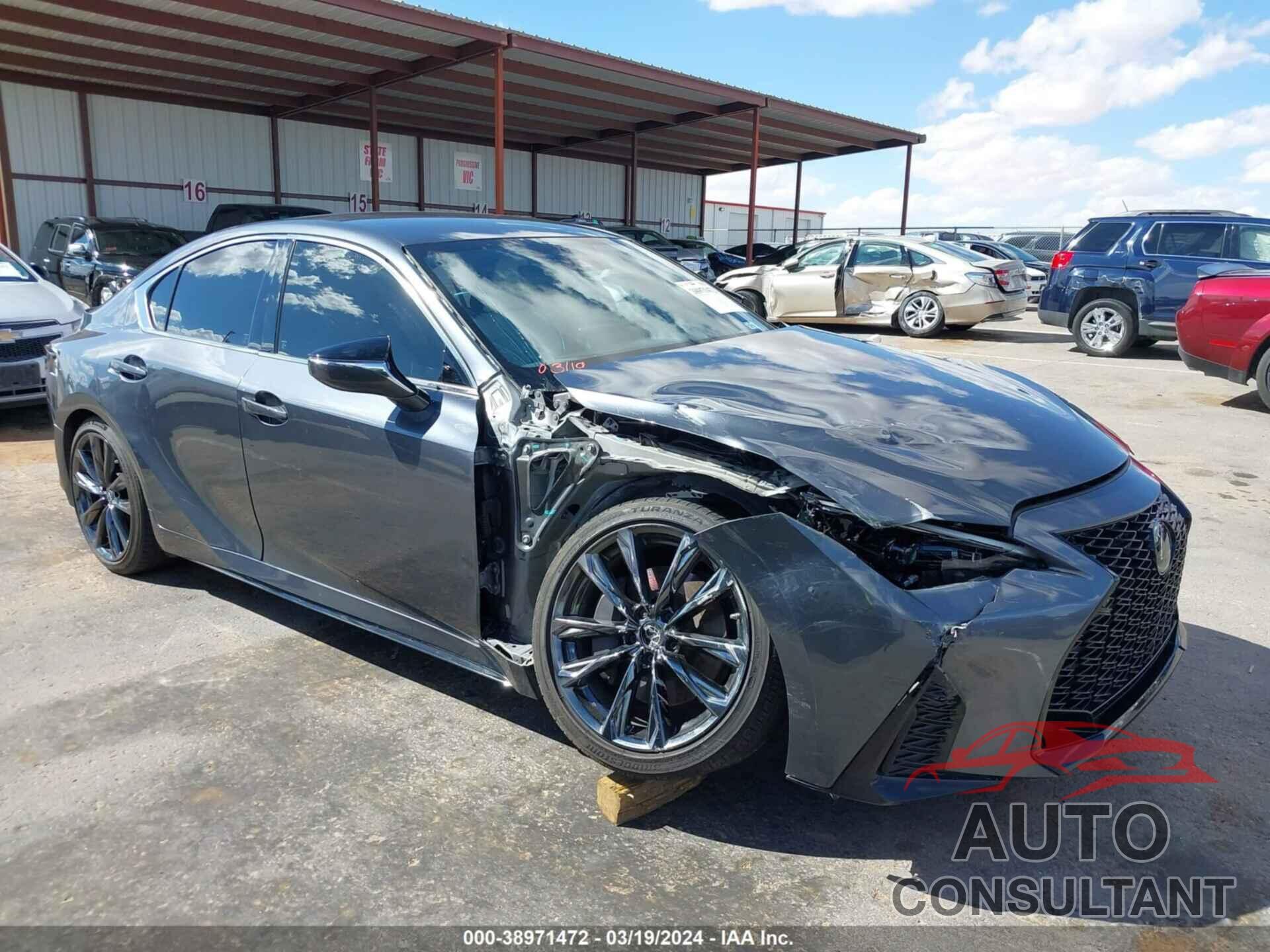 LEXUS IS 2021 - JTHGZ1B23M5042520