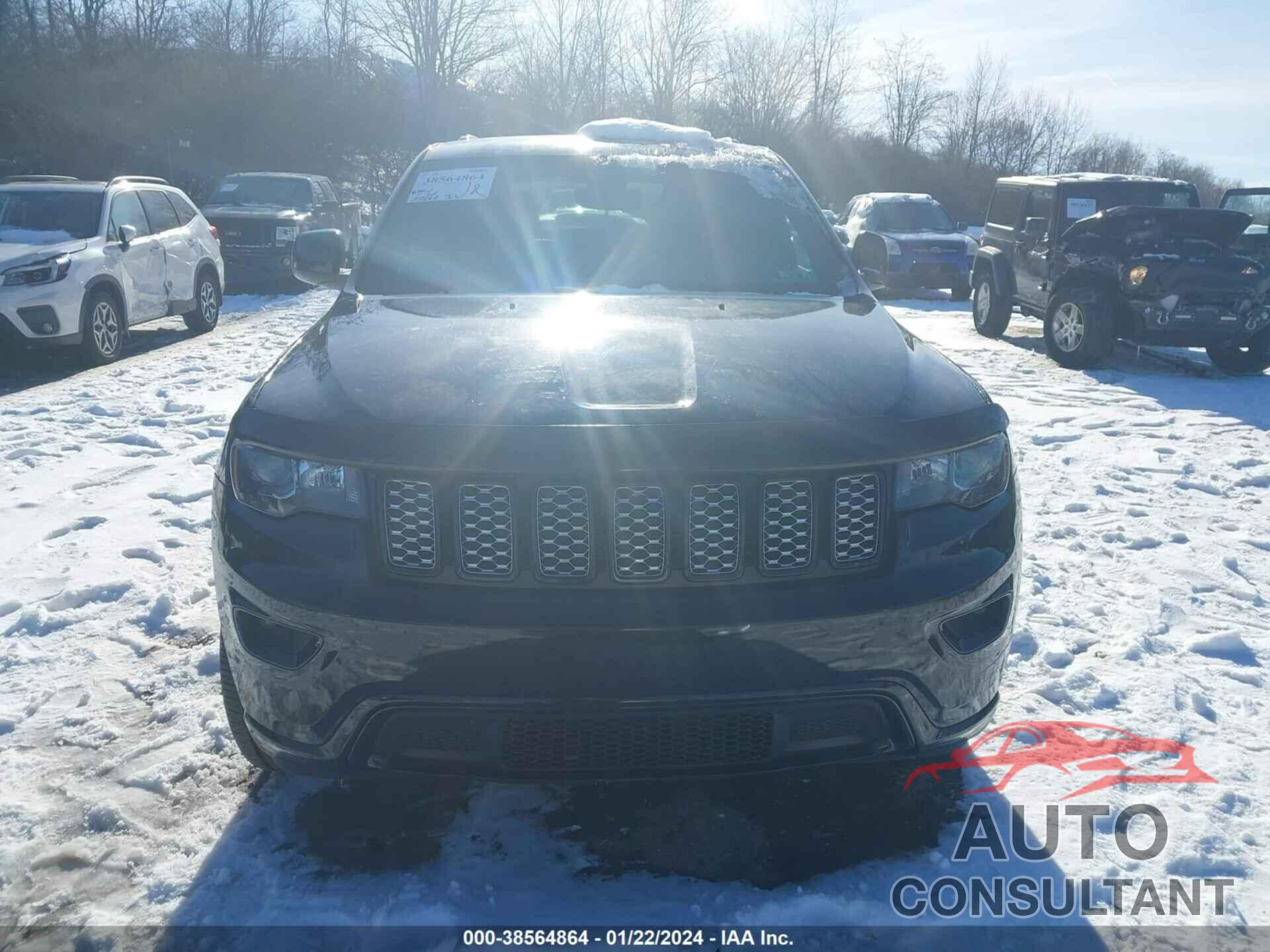 JEEP GRAND CHEROKEE 2018 - 1C4RJFAG5JC251647