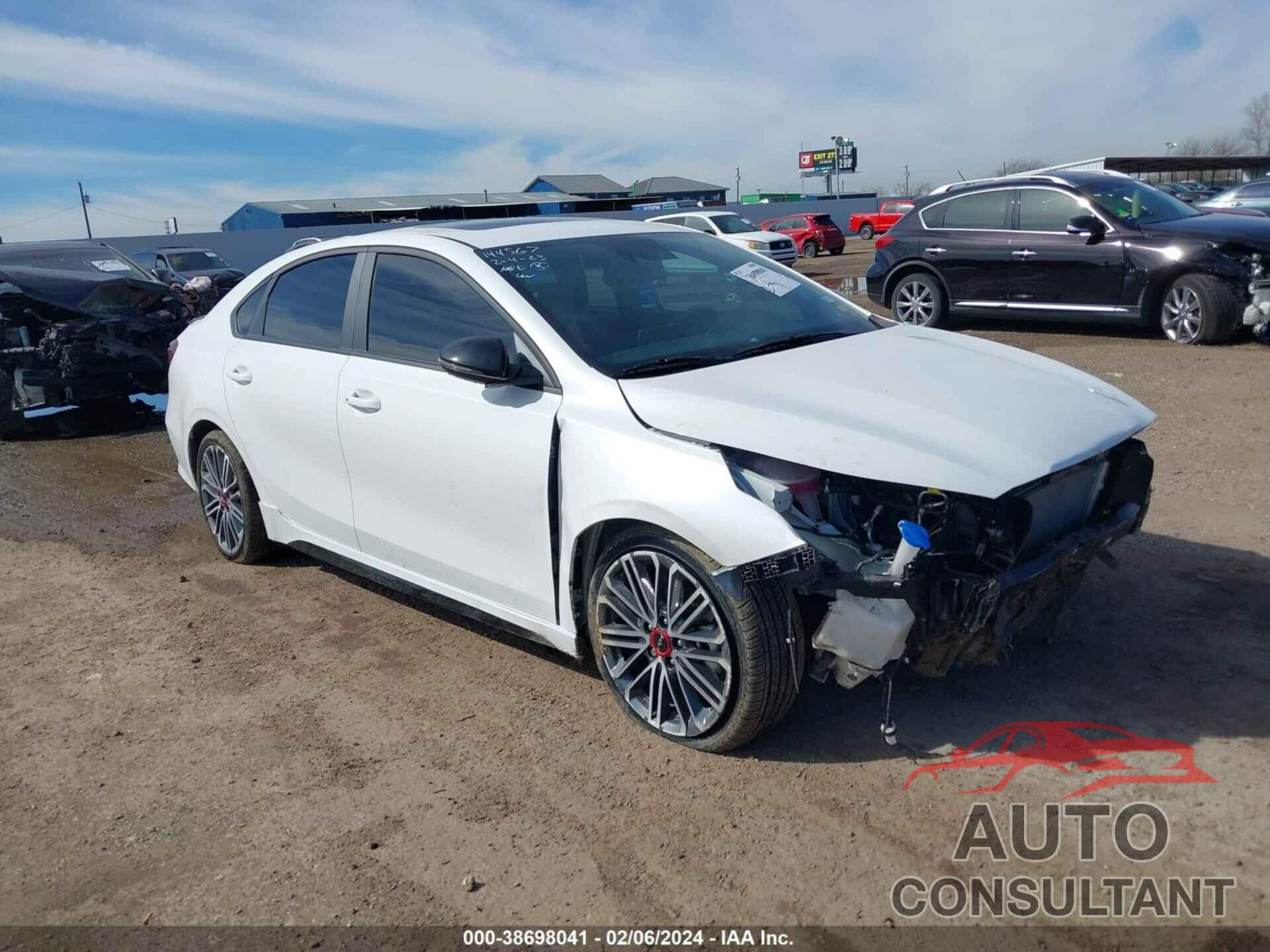 KIA FORTE 2023 - 3KPF44ACXPE686483