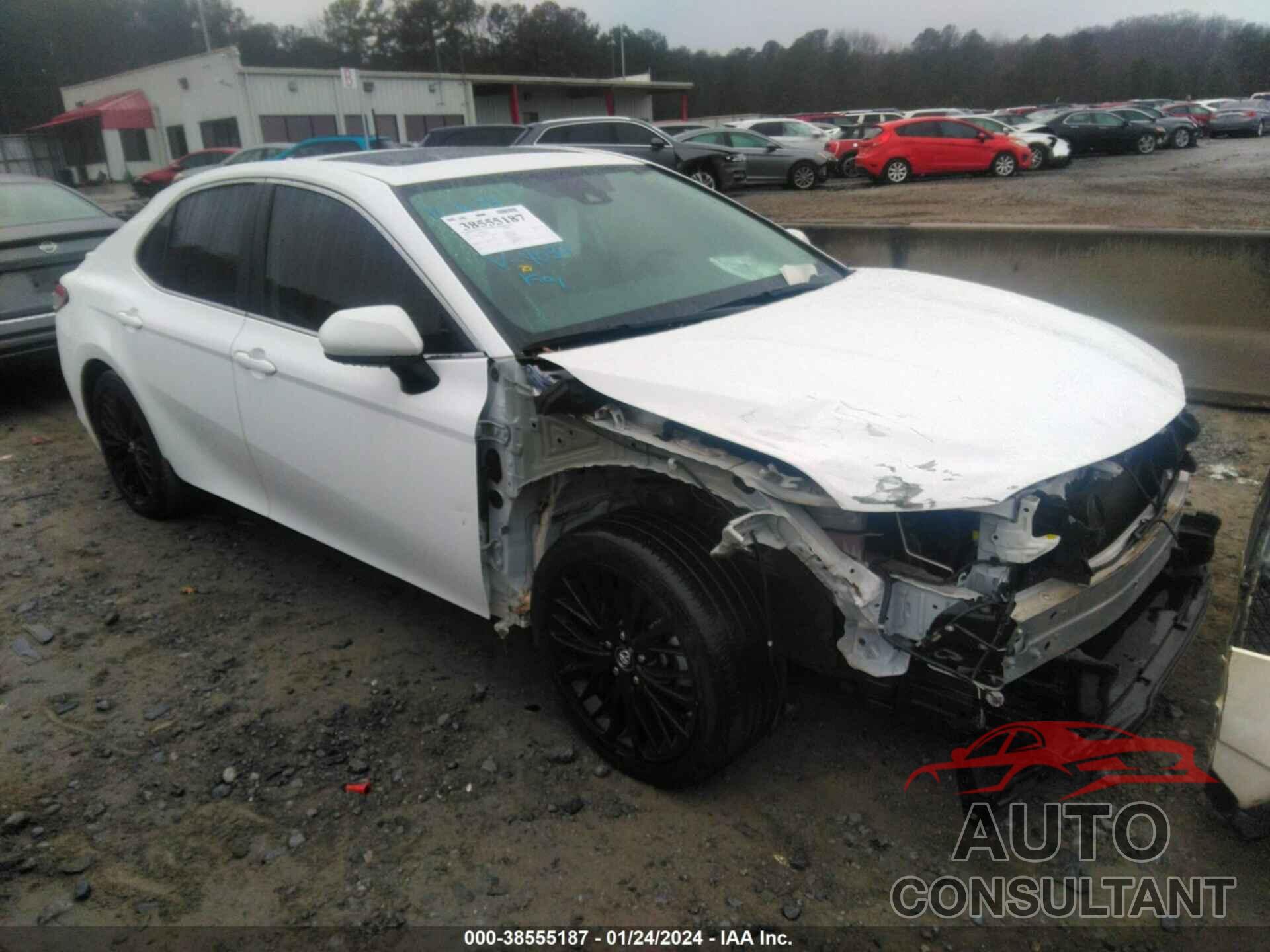TOYOTA CAMRY 2019 - 4T1B11HK9KU804032