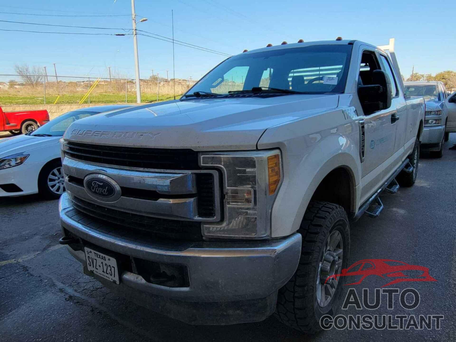 FORD F350 2017 - 1FT8X3B61HEE32757