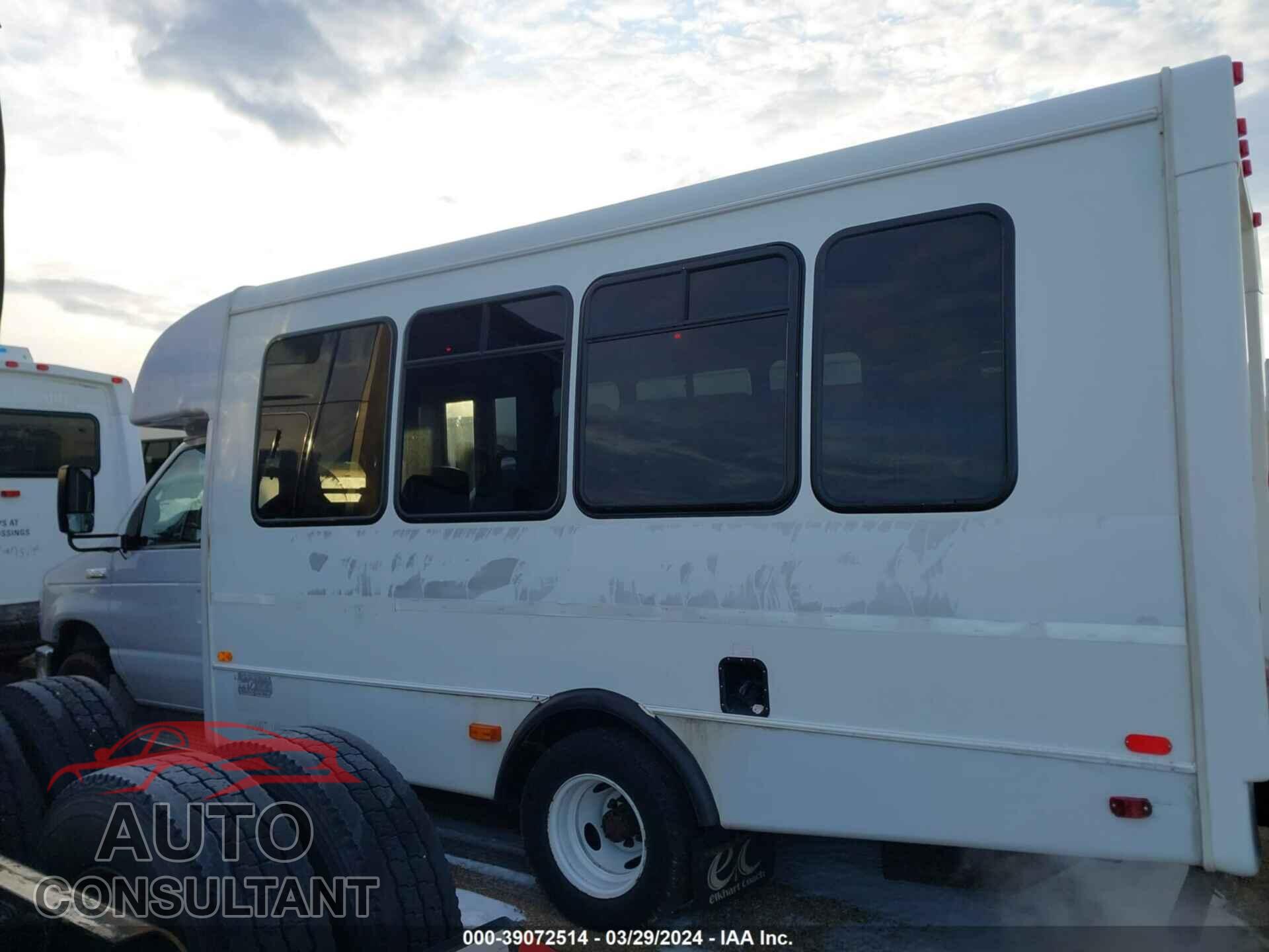 FORD ECONOLINE 2017 - 1FDFE4FS0HDC37812