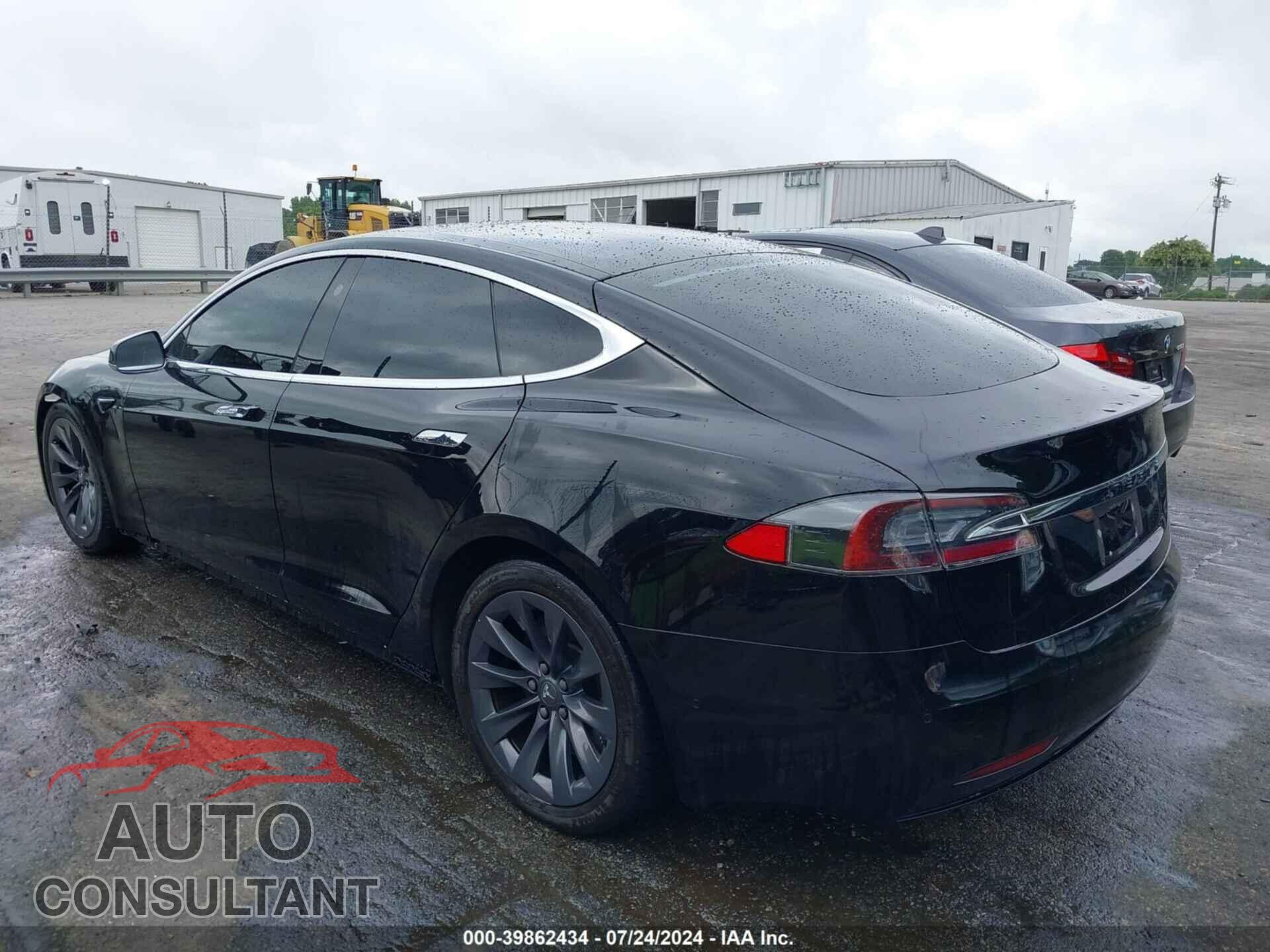 TESLA MODEL S 2018 - 5YJSA1E29JF259577