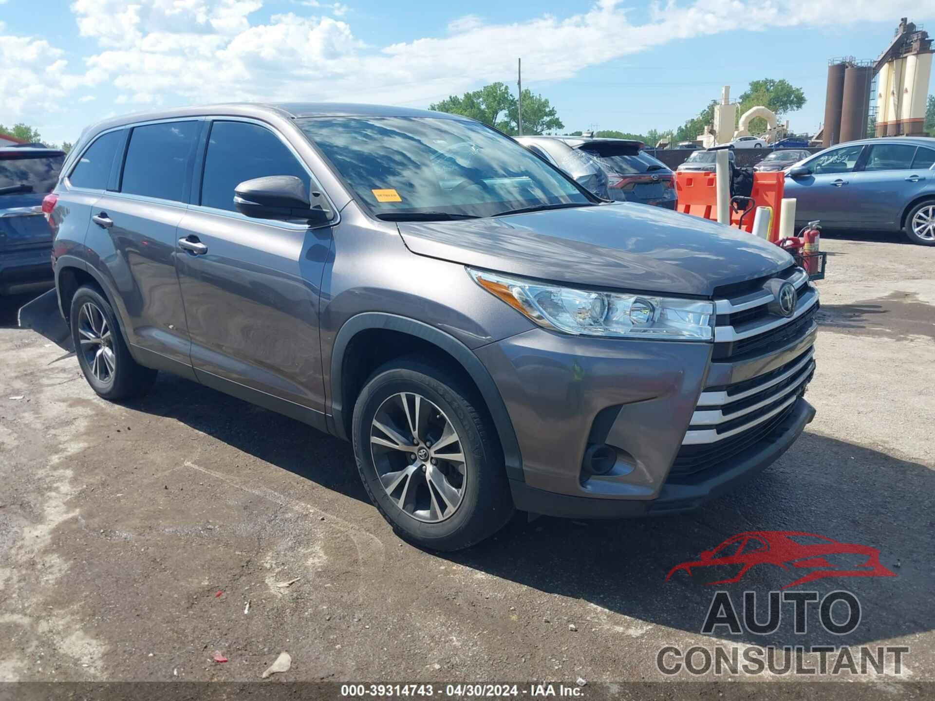 TOYOTA HIGHLANDER 2019 - 5TDZARFH9KS042382