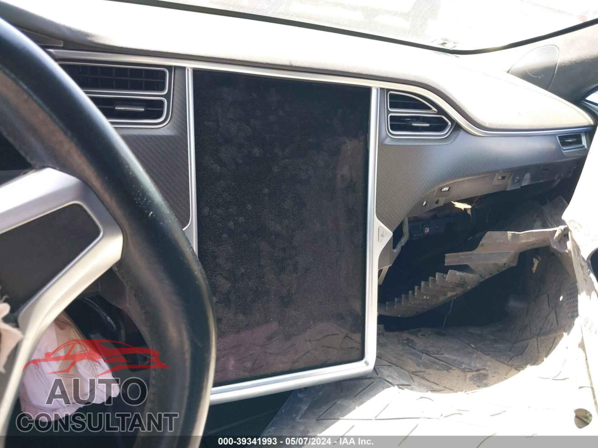 TESLA MODEL S 2017 - 5YJSA1E17HF204823
