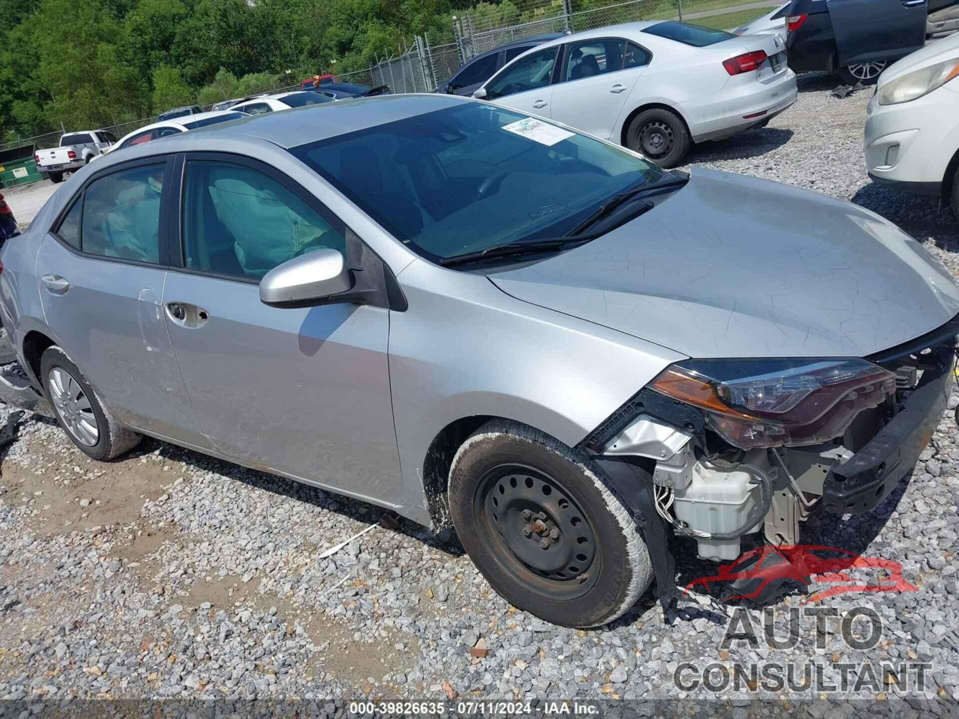 TOYOTA COROLLA 2018 - 5YFBURHE2JP759080