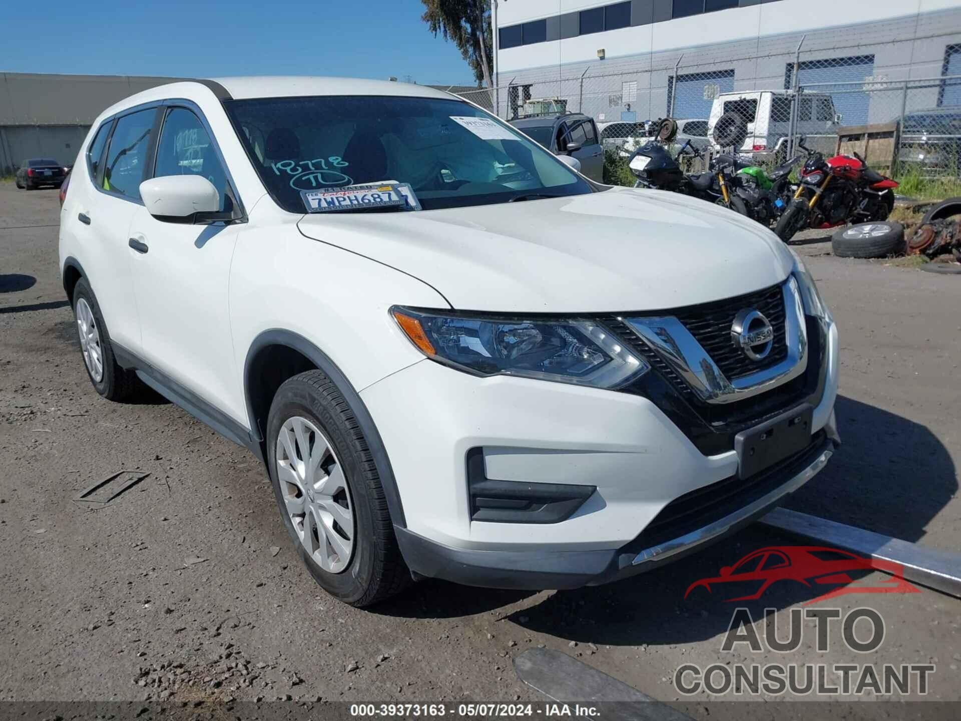 NISSAN ROGUE 2017 - 5N1AT2MT8HC779357