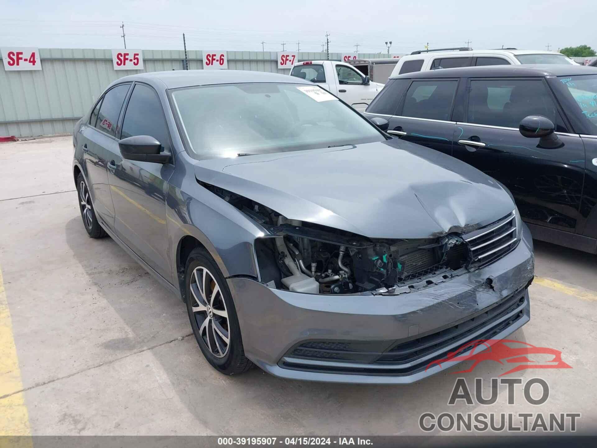 VOLKSWAGEN JETTA 2016 - 3VWD67AJXGM268283