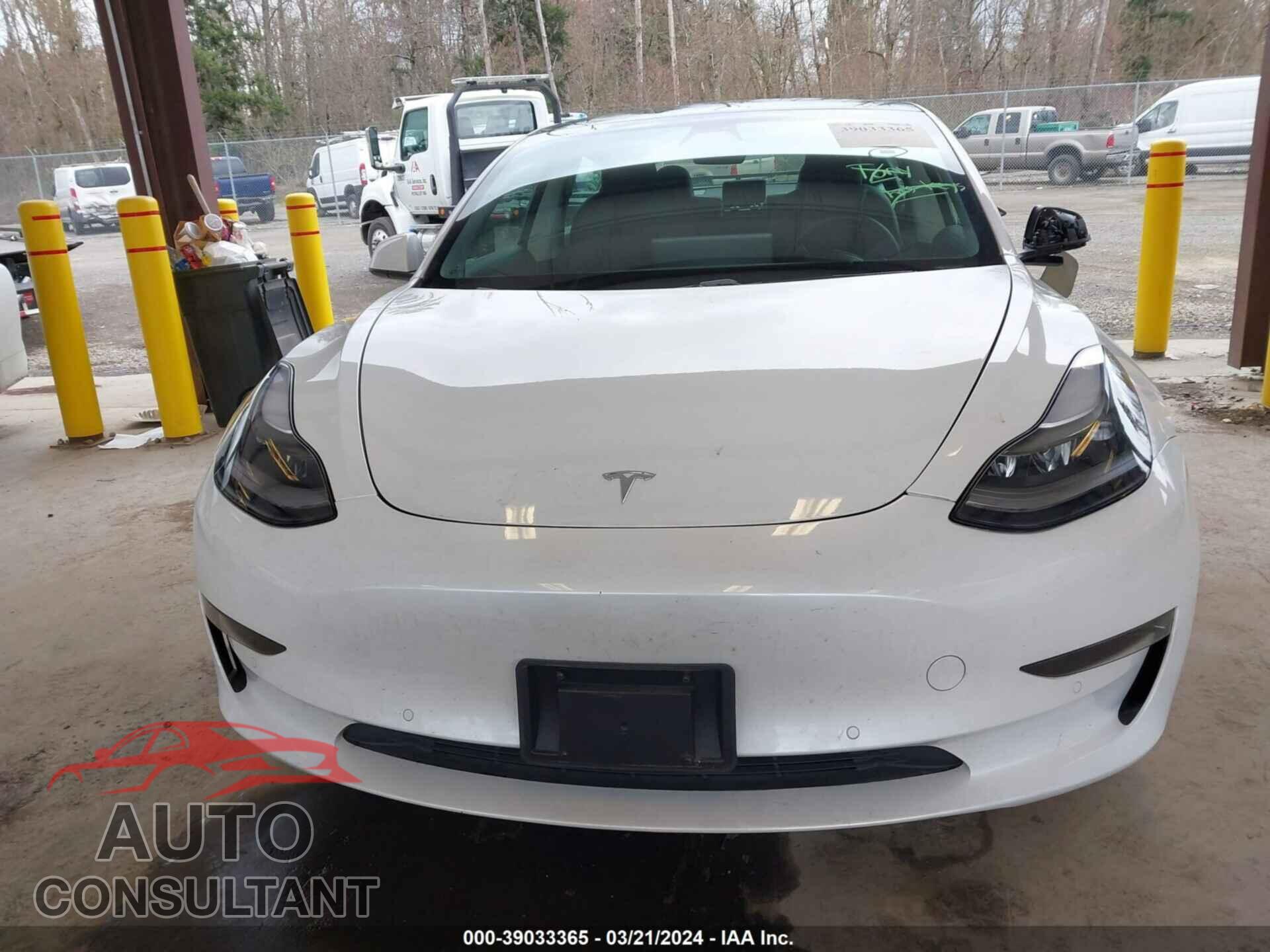 TESLA MODEL 3 2021 - 5YJ3E1EA9MF014623