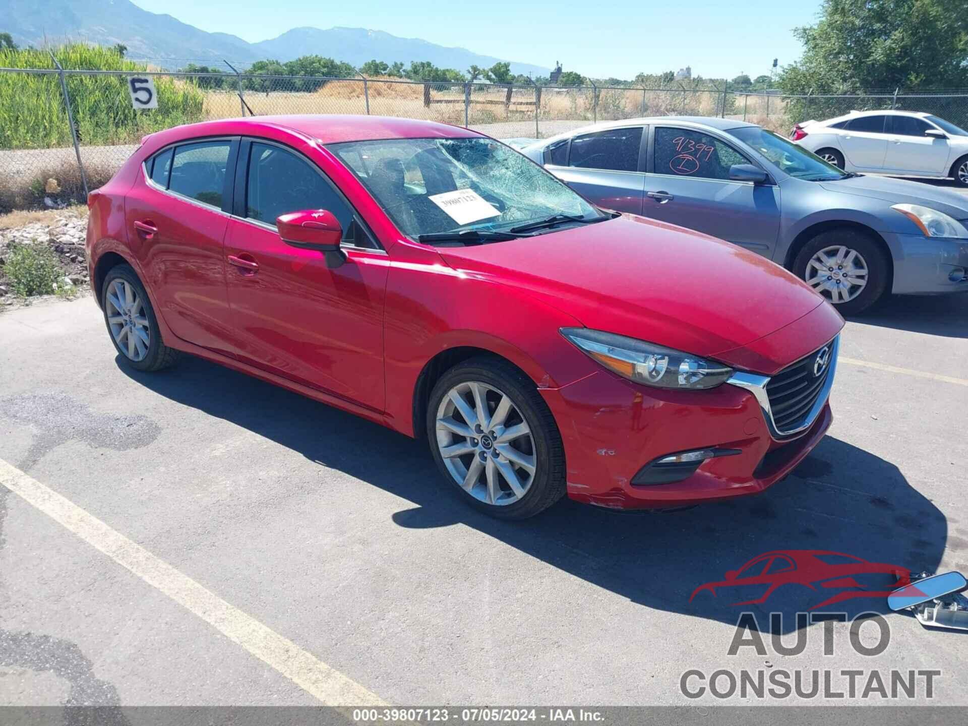 MAZDA MAZDA3 2017 - 3MZBN1L72HM114600