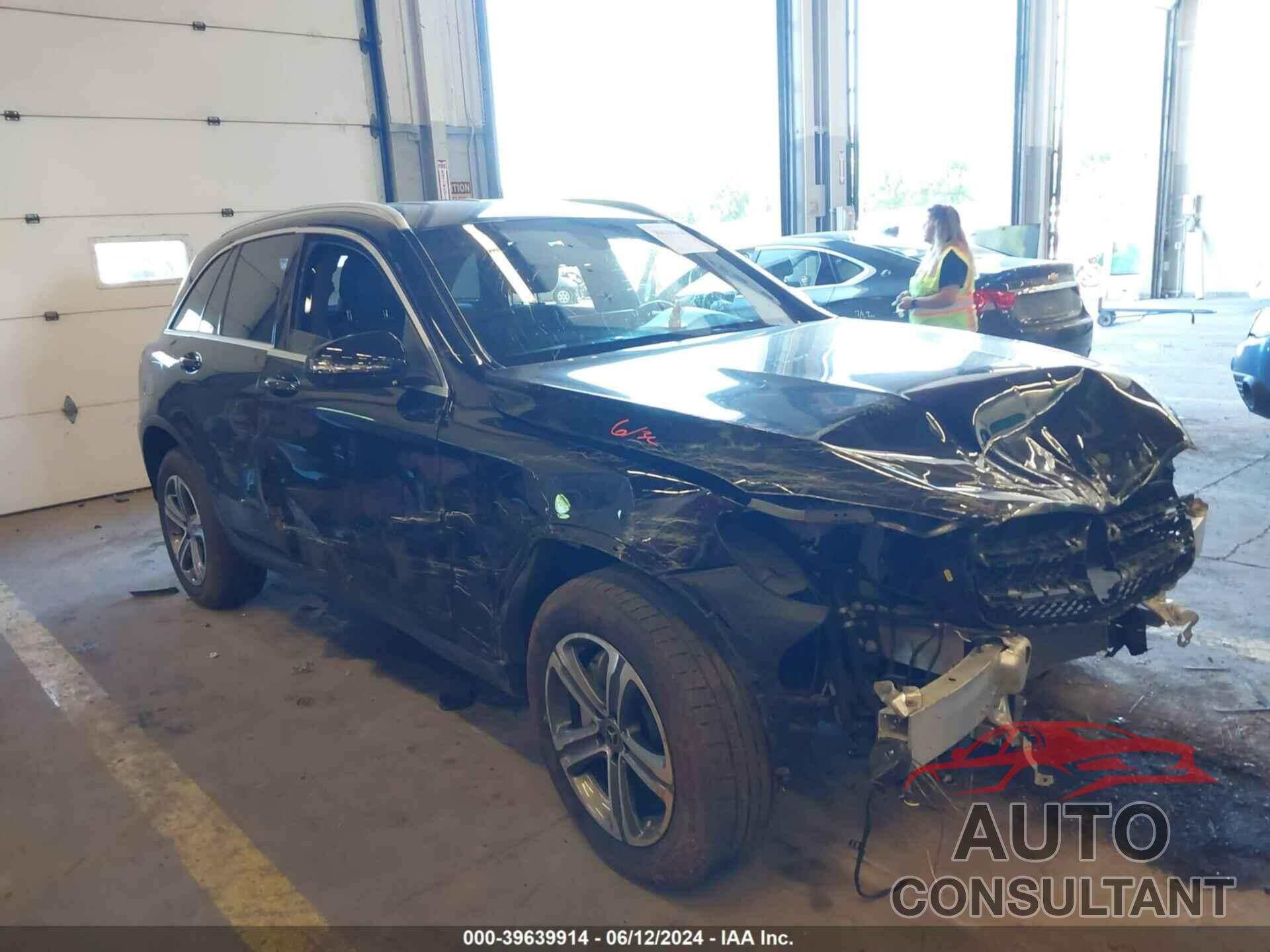 MERCEDES-BENZ GLC 300 2019 - WDC0G4KB5KF580034