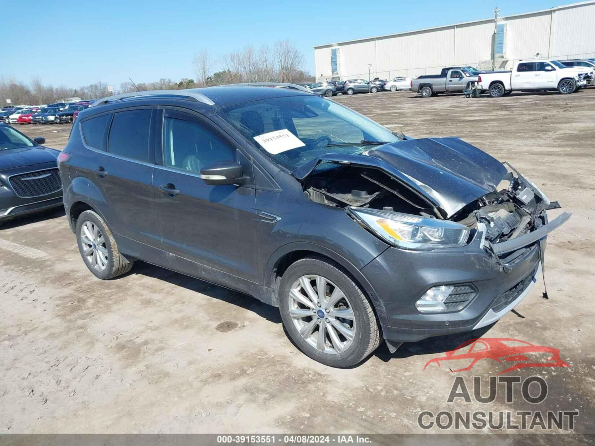 FORD ESCAPE 2017 - 1FMCU0J90HUA92581