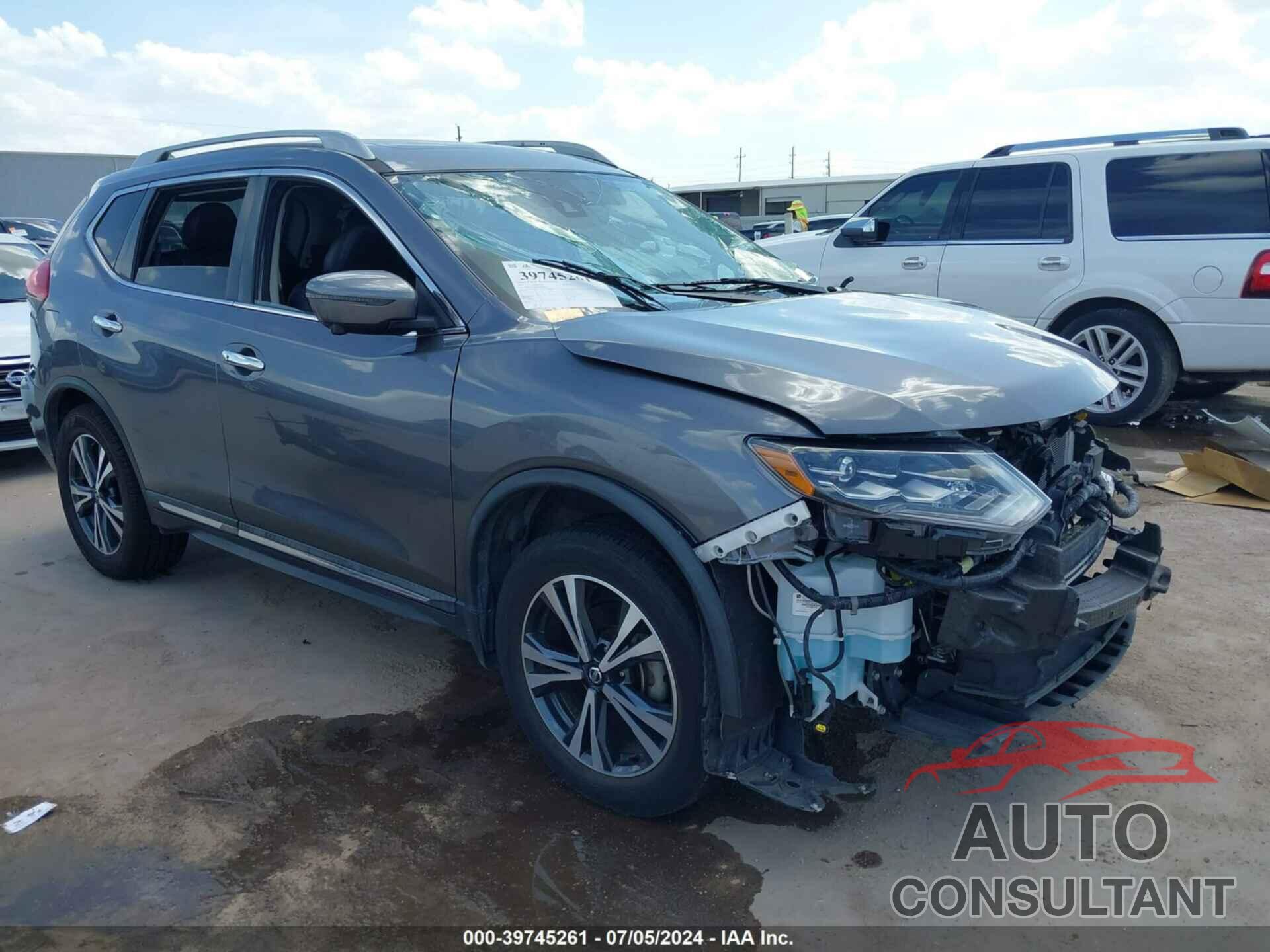 NISSAN ROGUE 2017 - 5N1AT2MT1HC871703