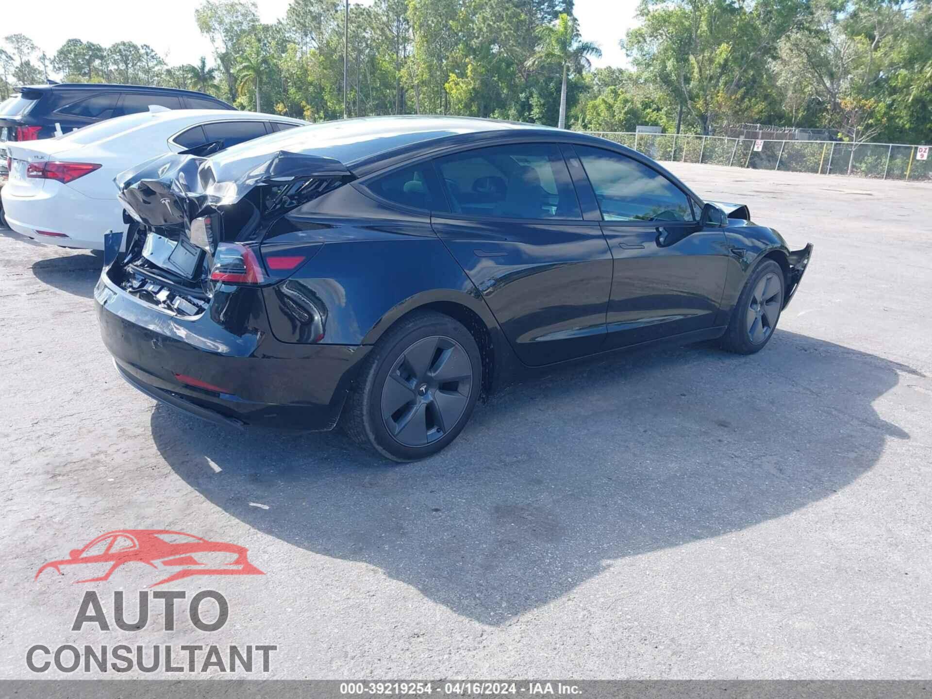 TESLA MODEL 3 2023 - 5YJ3E1EA1PF696384