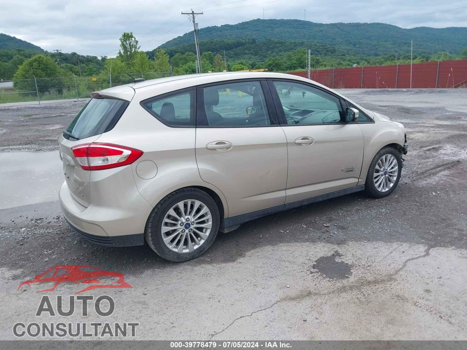 FORD C-MAX ENERGI 2017 - 1FADP5EU3HL107565