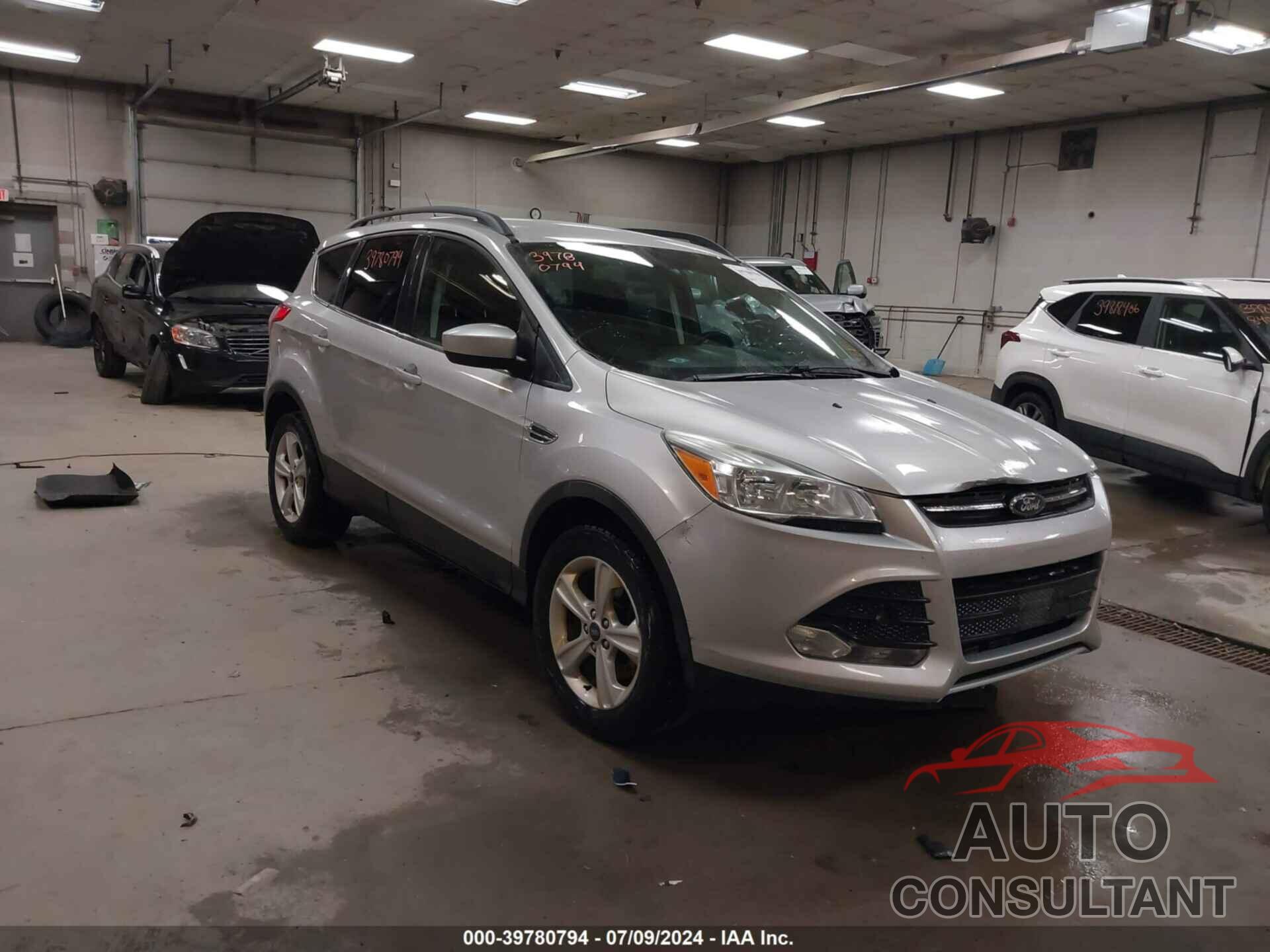 FORD ESCAPE 2016 - 1FMCU9G90GUC68233